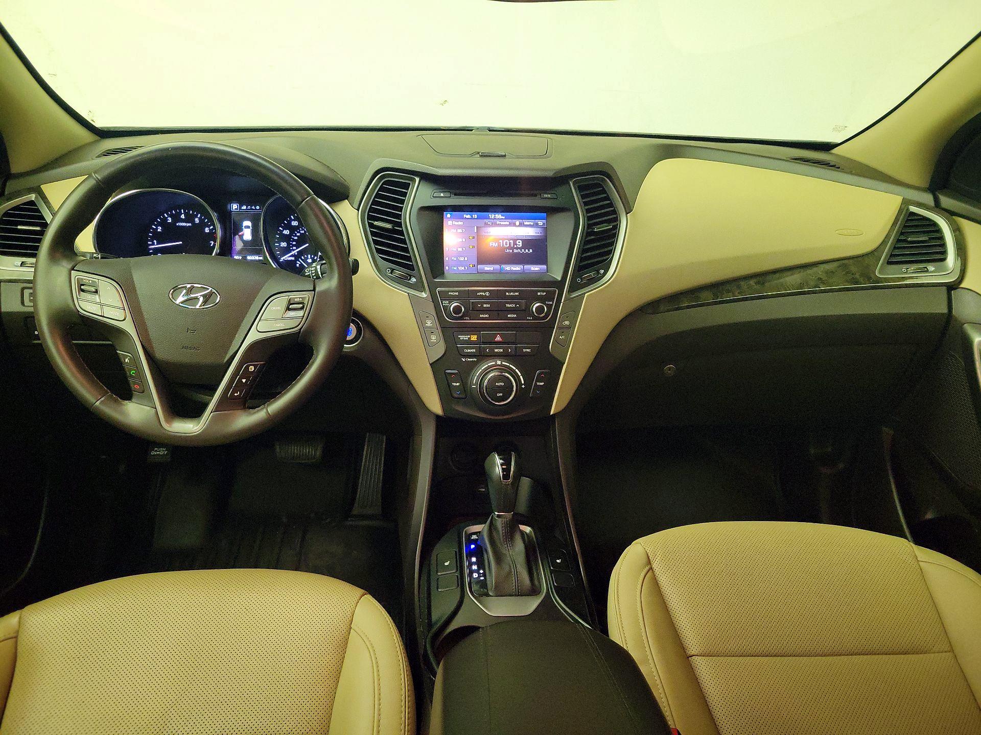 Thumbnail: 2017 Hyundai Santa Fe - 9