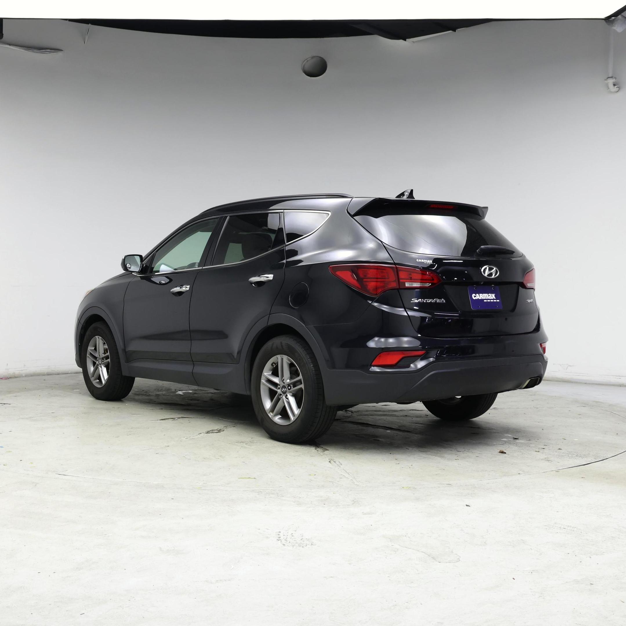 Thumbnail: 2017 Hyundai Santa Fe - 2