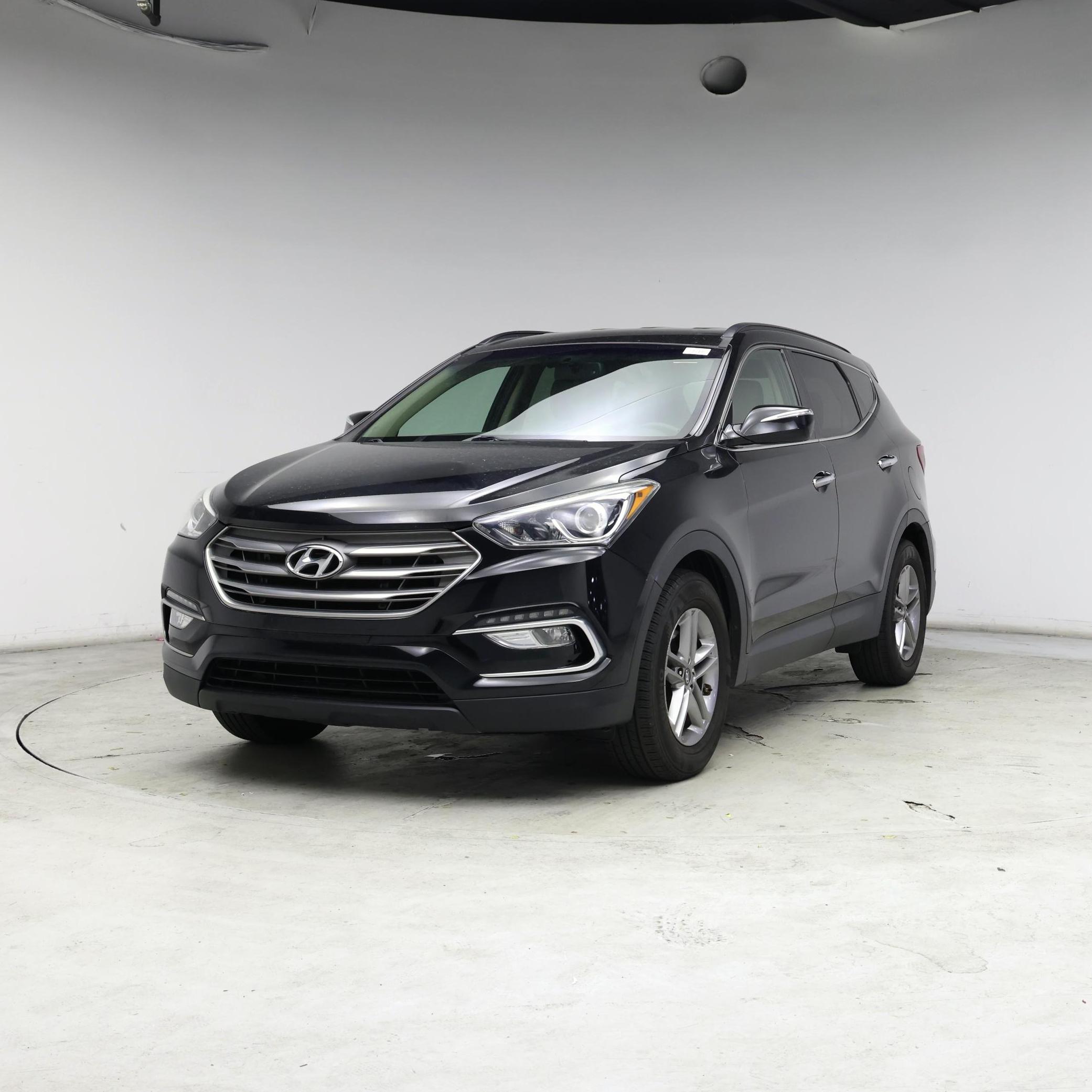 Thumbnail: 2017 Hyundai Santa Fe - 4