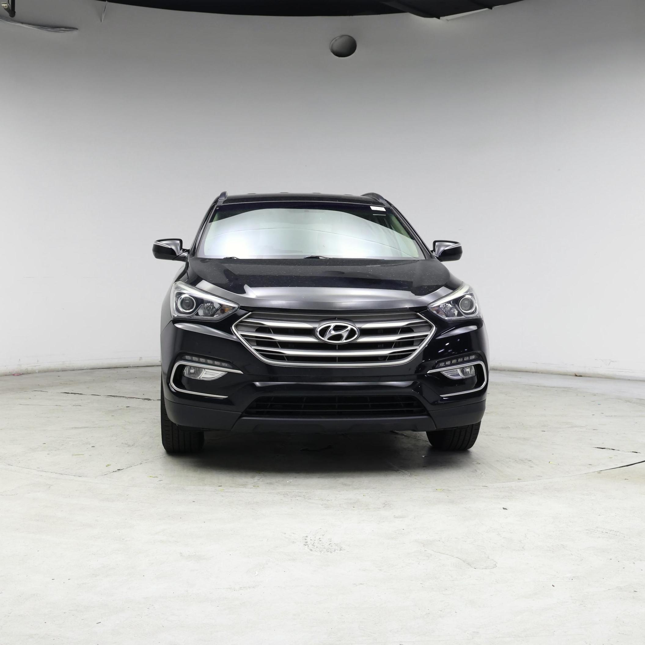 Thumbnail: 2017 Hyundai Santa Fe - 5