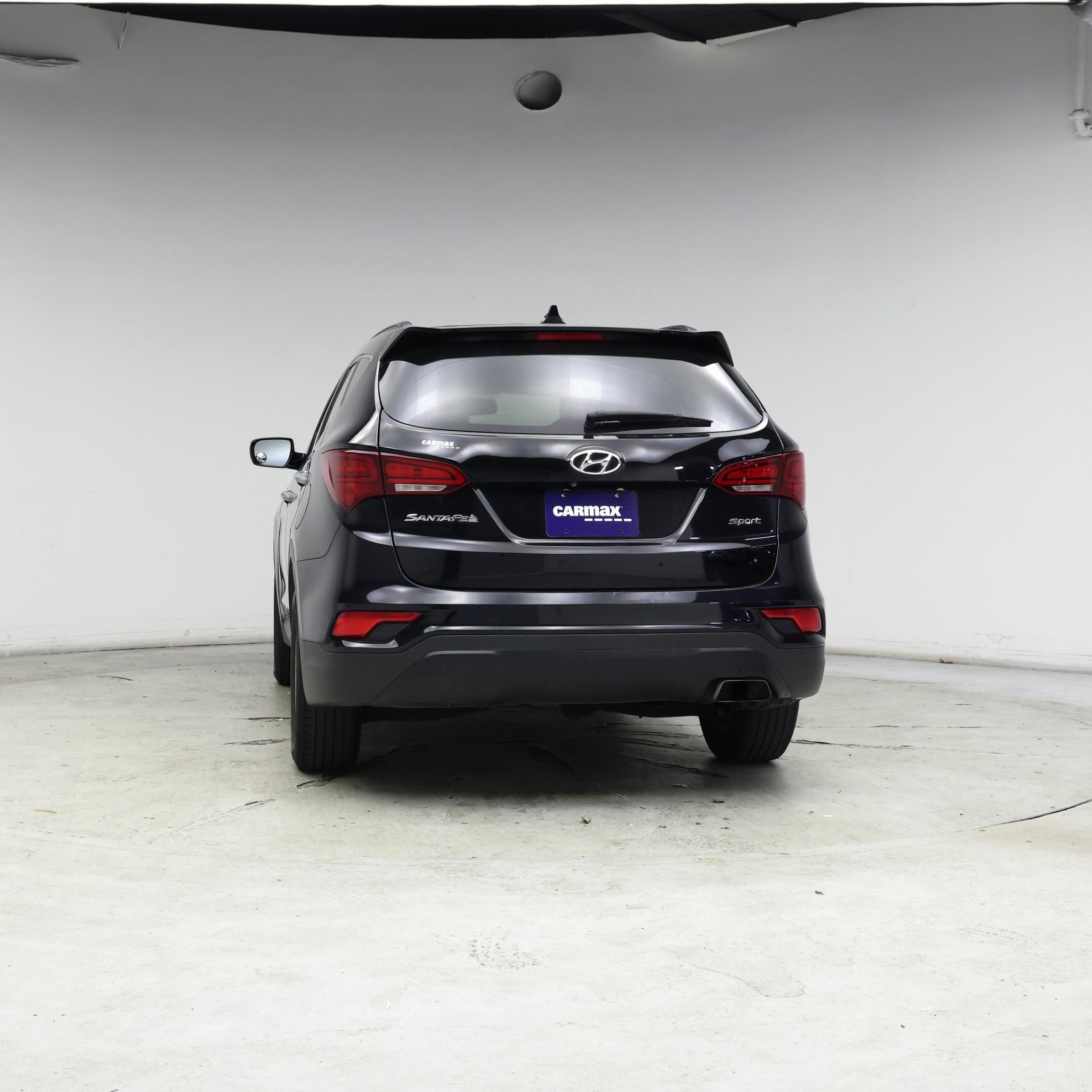 Thumbnail: 2017 Hyundai Santa Fe - 6