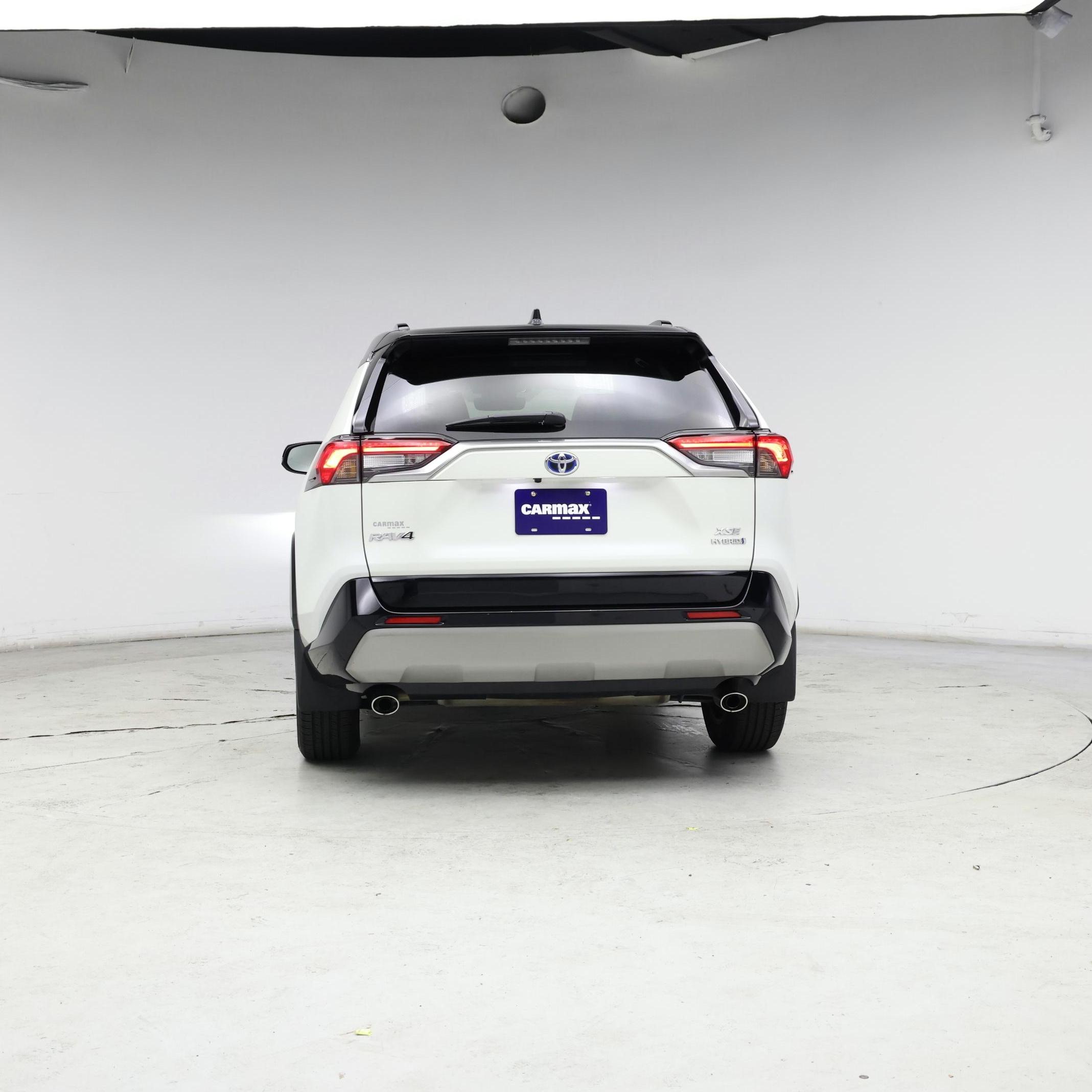 Thumbnail: 2022 Toyota RAV4 - 6