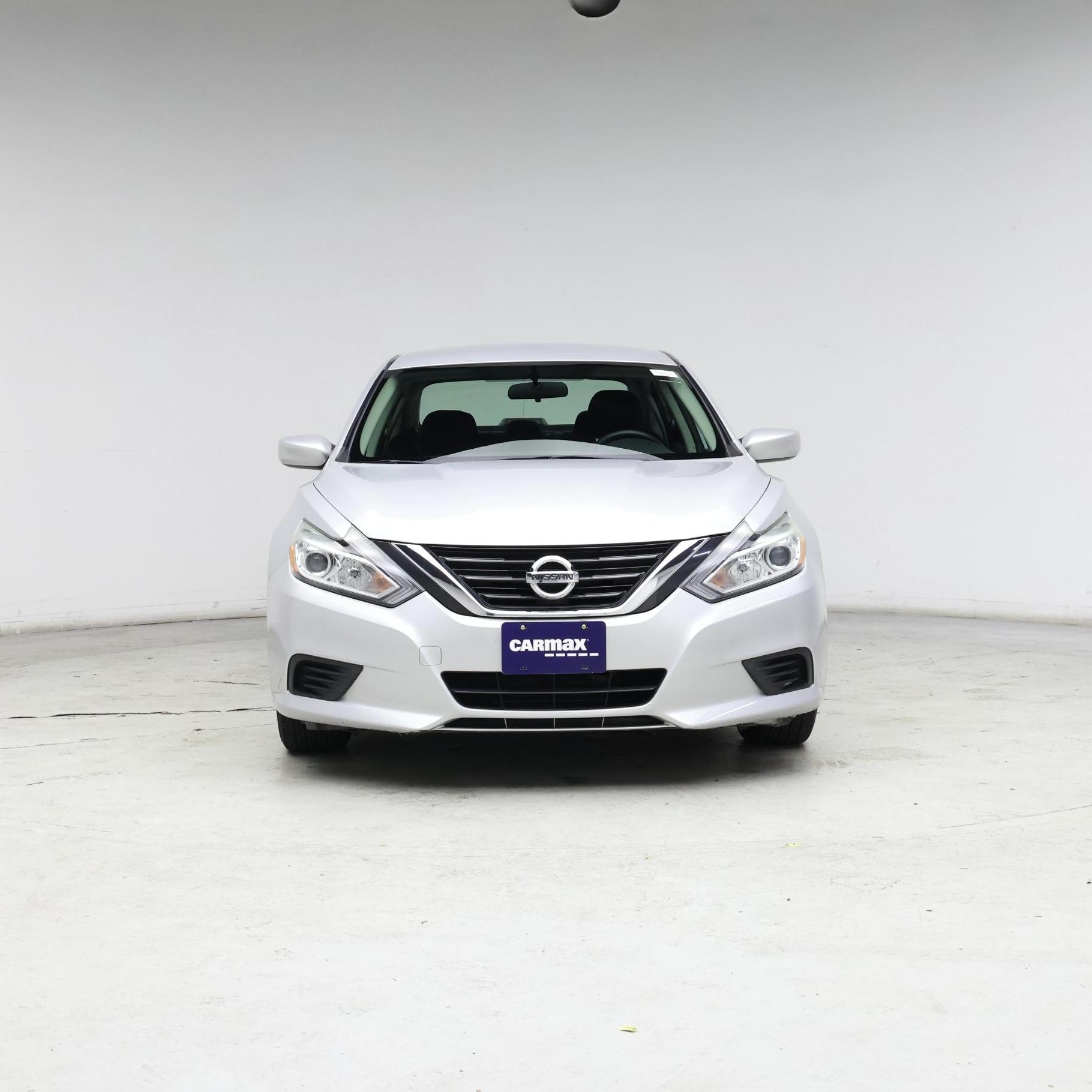 Thumbnail: 2018 Nissan Altima - 5