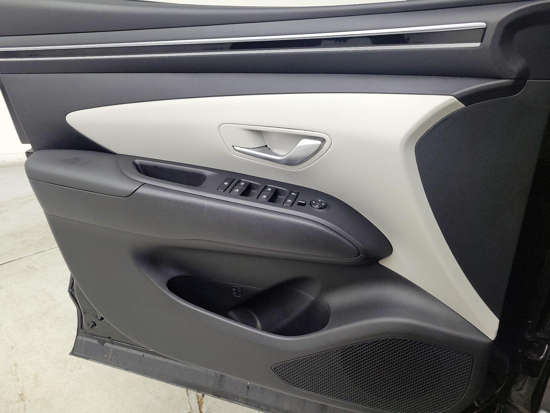 Thumbnail: 2024 Hyundai Tucson - 12