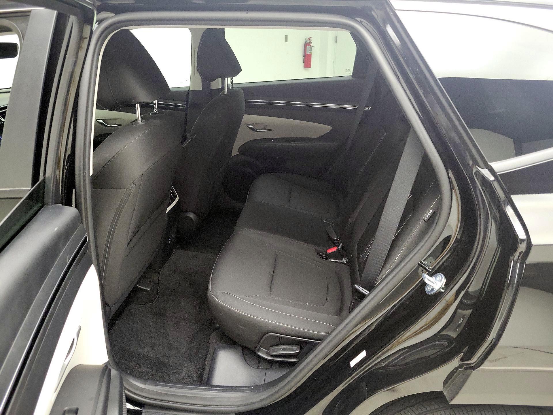 Thumbnail: 2024 Hyundai Tucson - 19