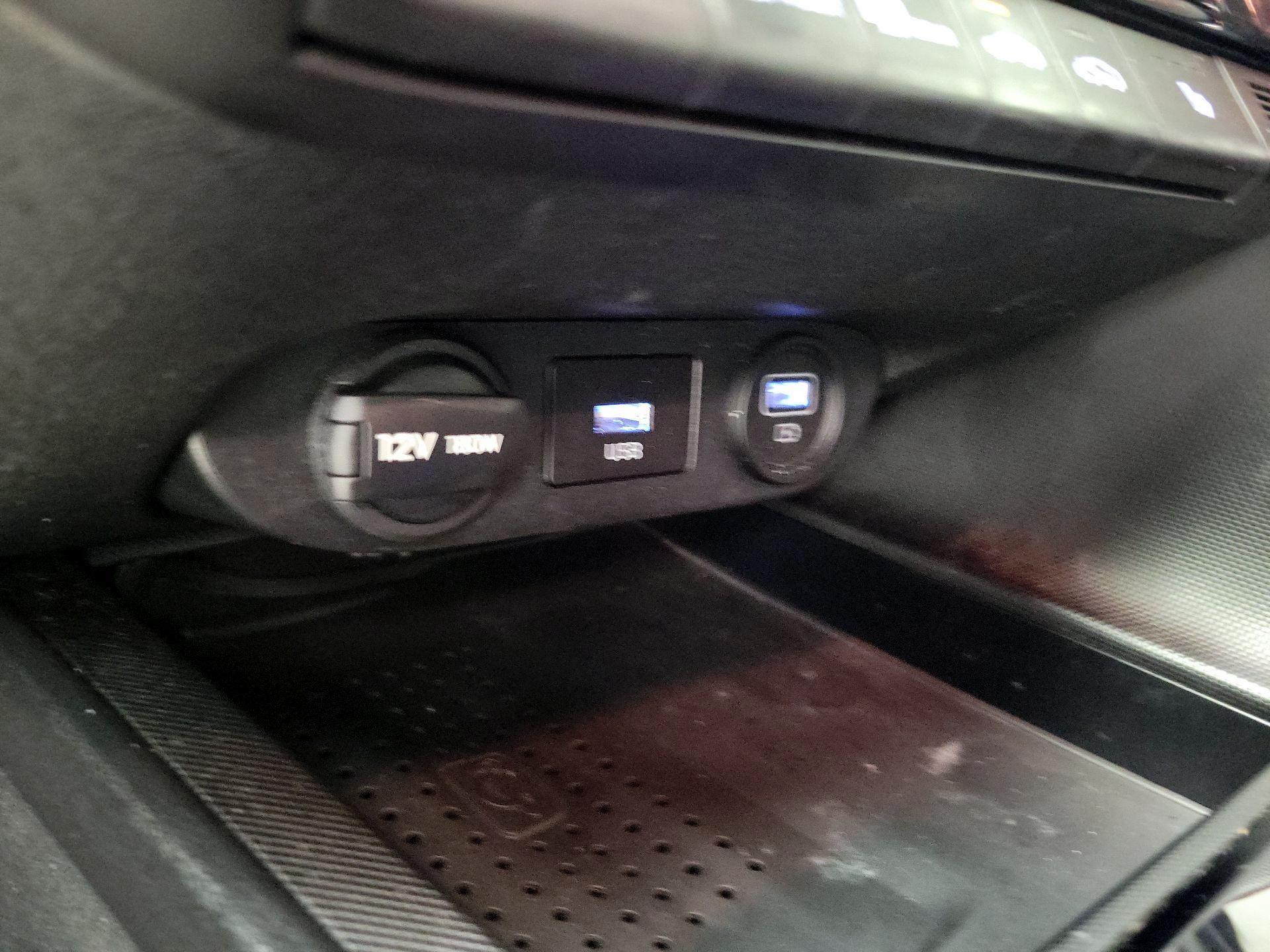 Thumbnail: 2023 Hyundai Elantra - 19