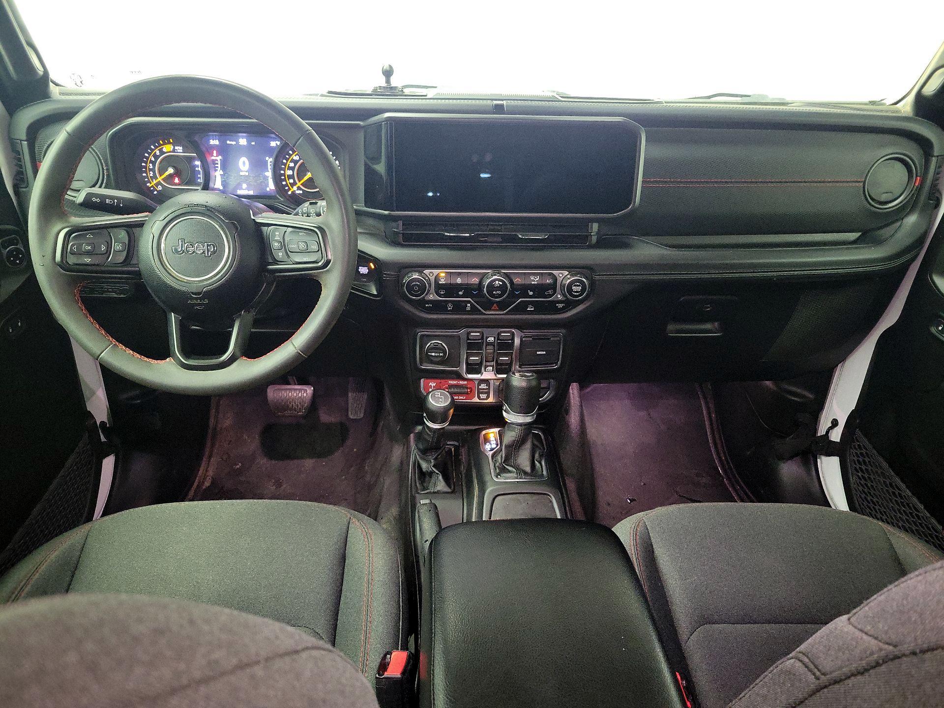 Thumbnail: 2024 Jeep Wrangler - 9