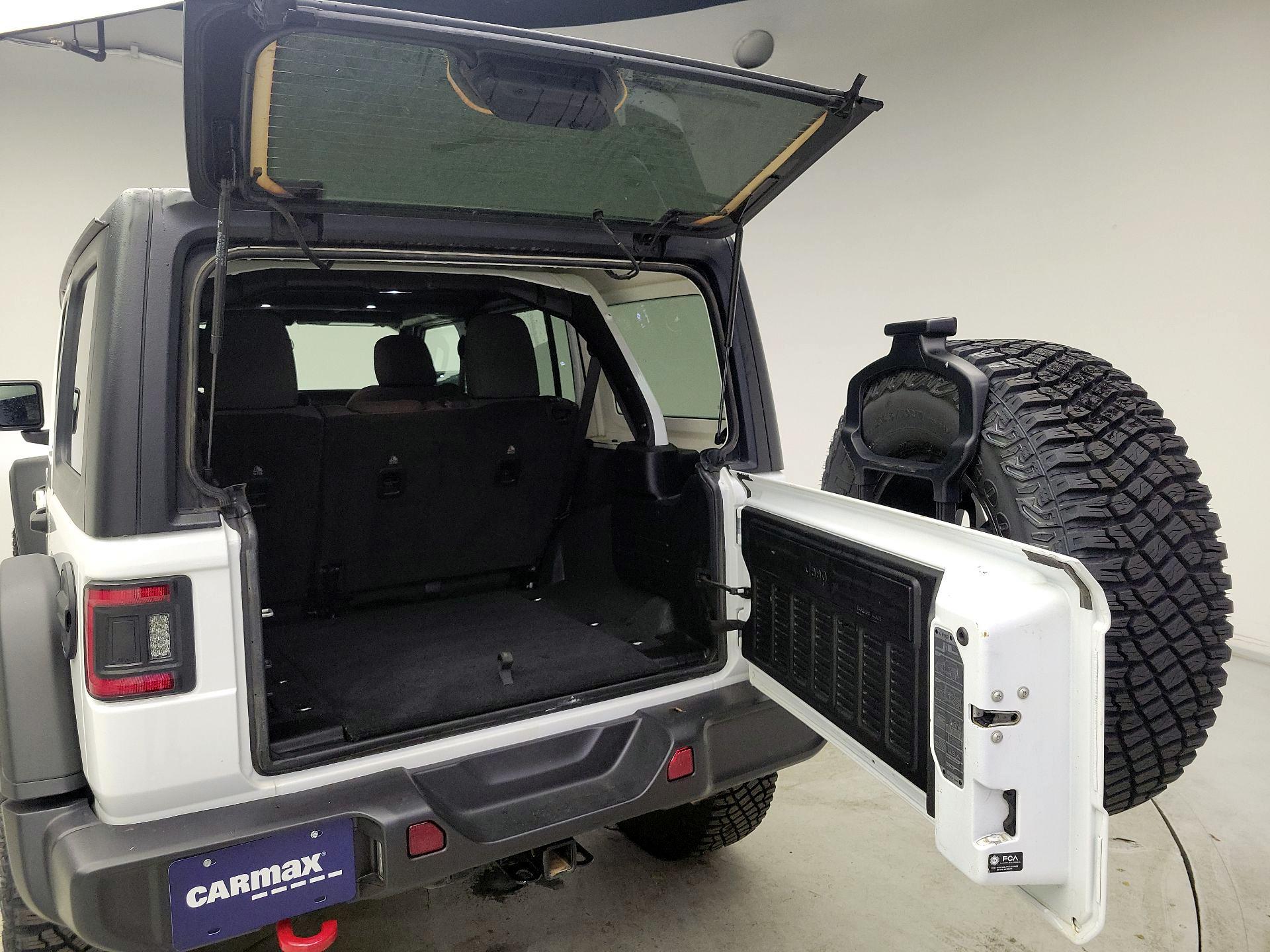 Thumbnail: 2024 Jeep Wrangler - 20