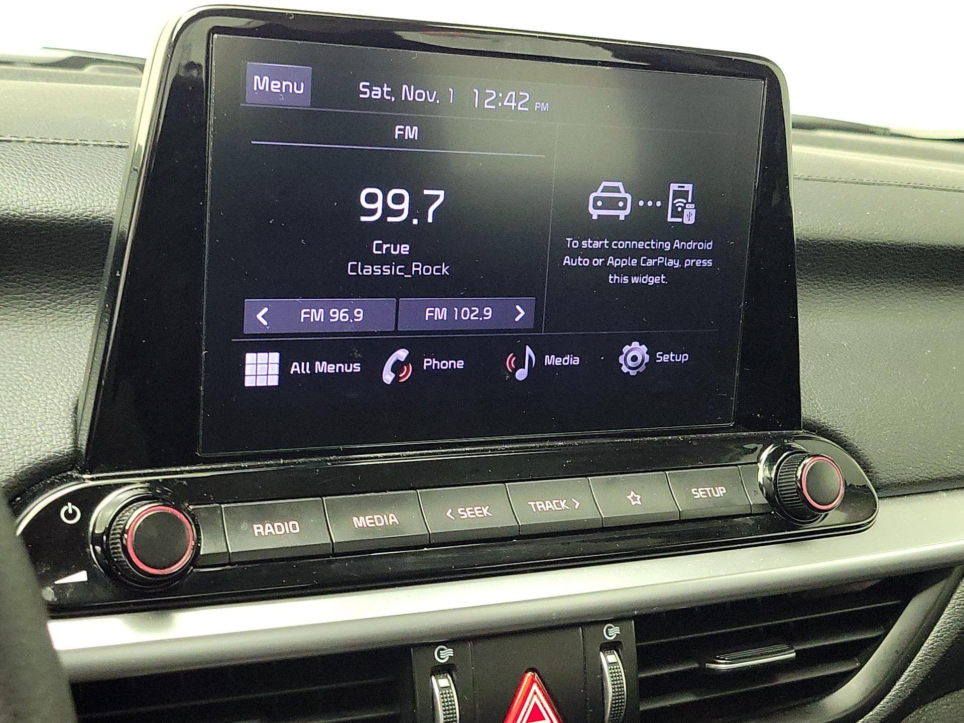 Thumbnail: 2023 Kia Forte - 15