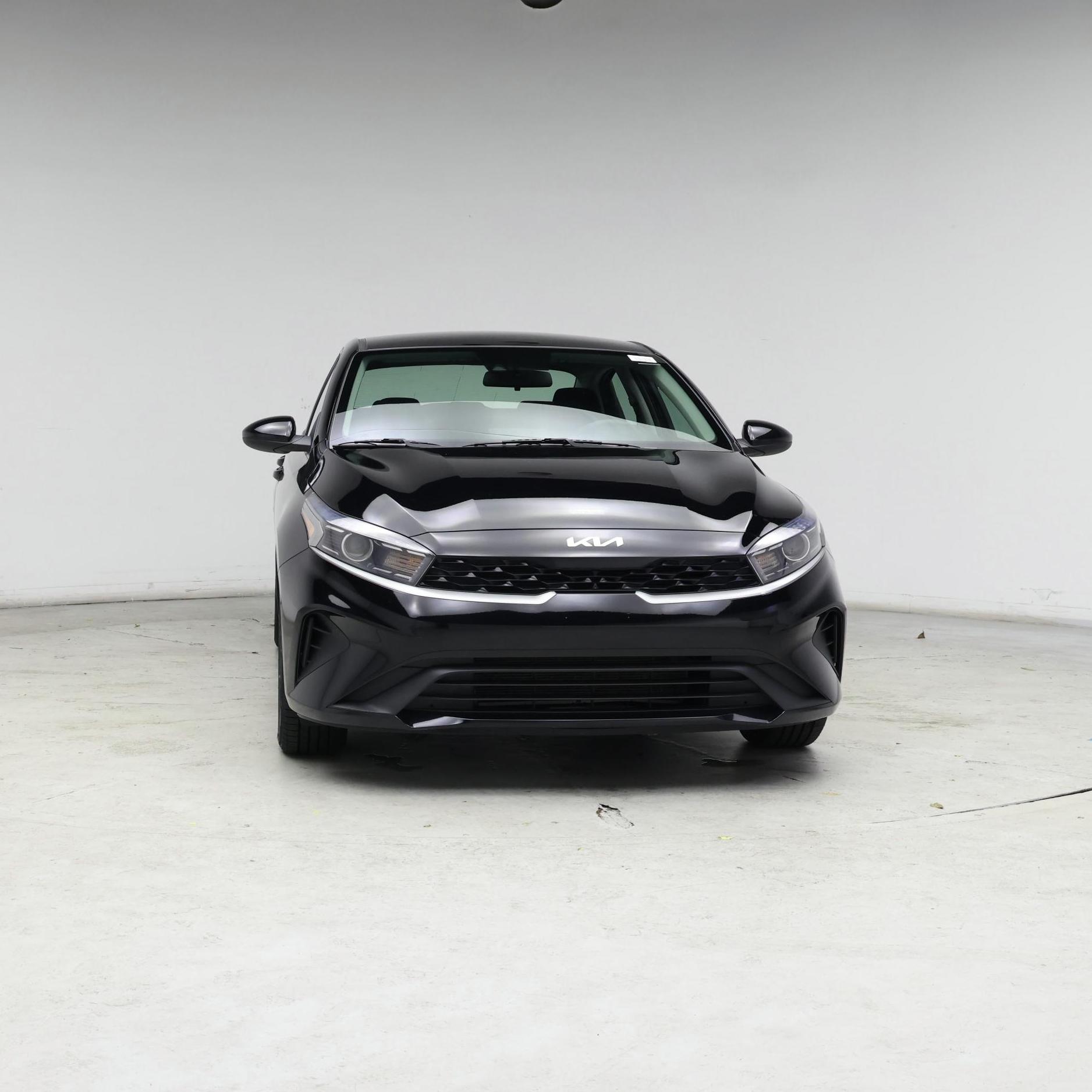 Thumbnail: 2023 Kia Forte - 5