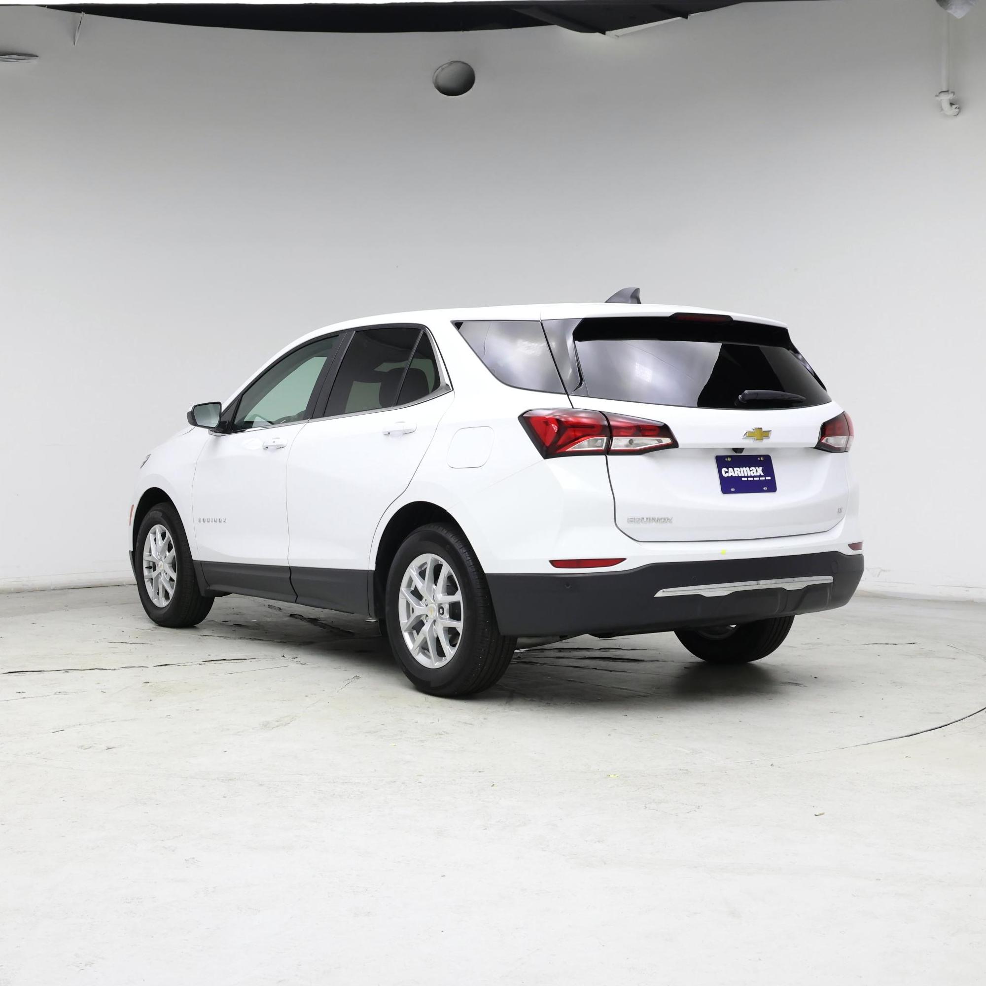 Thumbnail: 2023 Chevrolet Equinox - 2