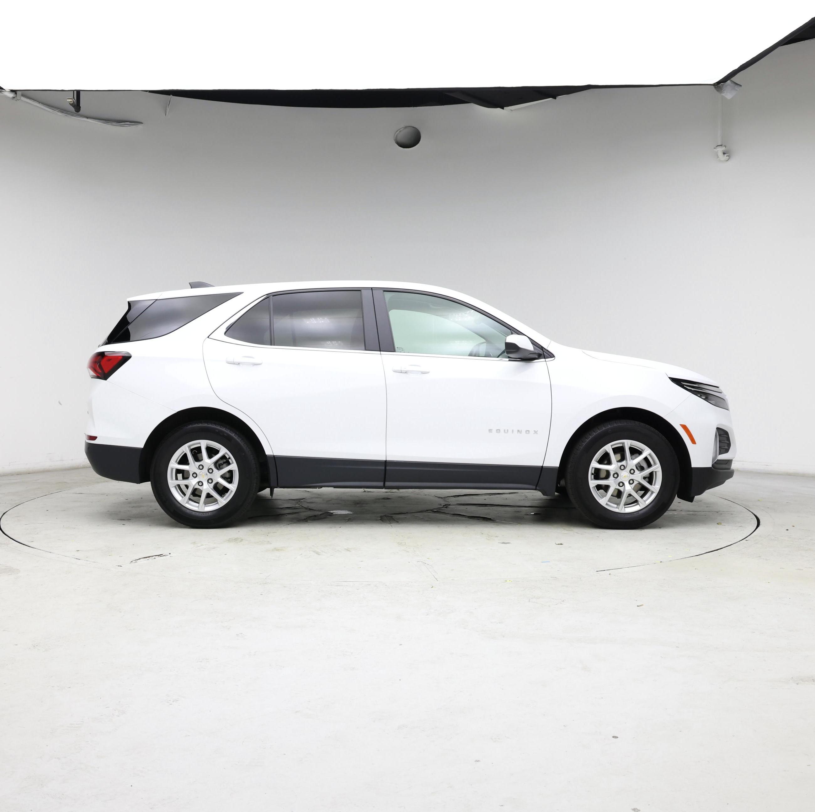 Thumbnail: 2023 Chevrolet Equinox - 7
