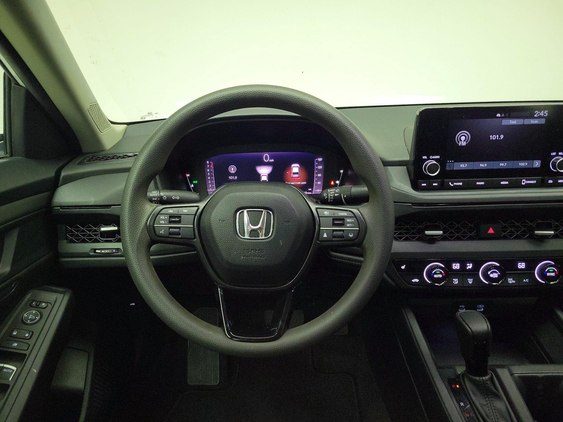 Thumbnail: 2023 Honda Accord - 10