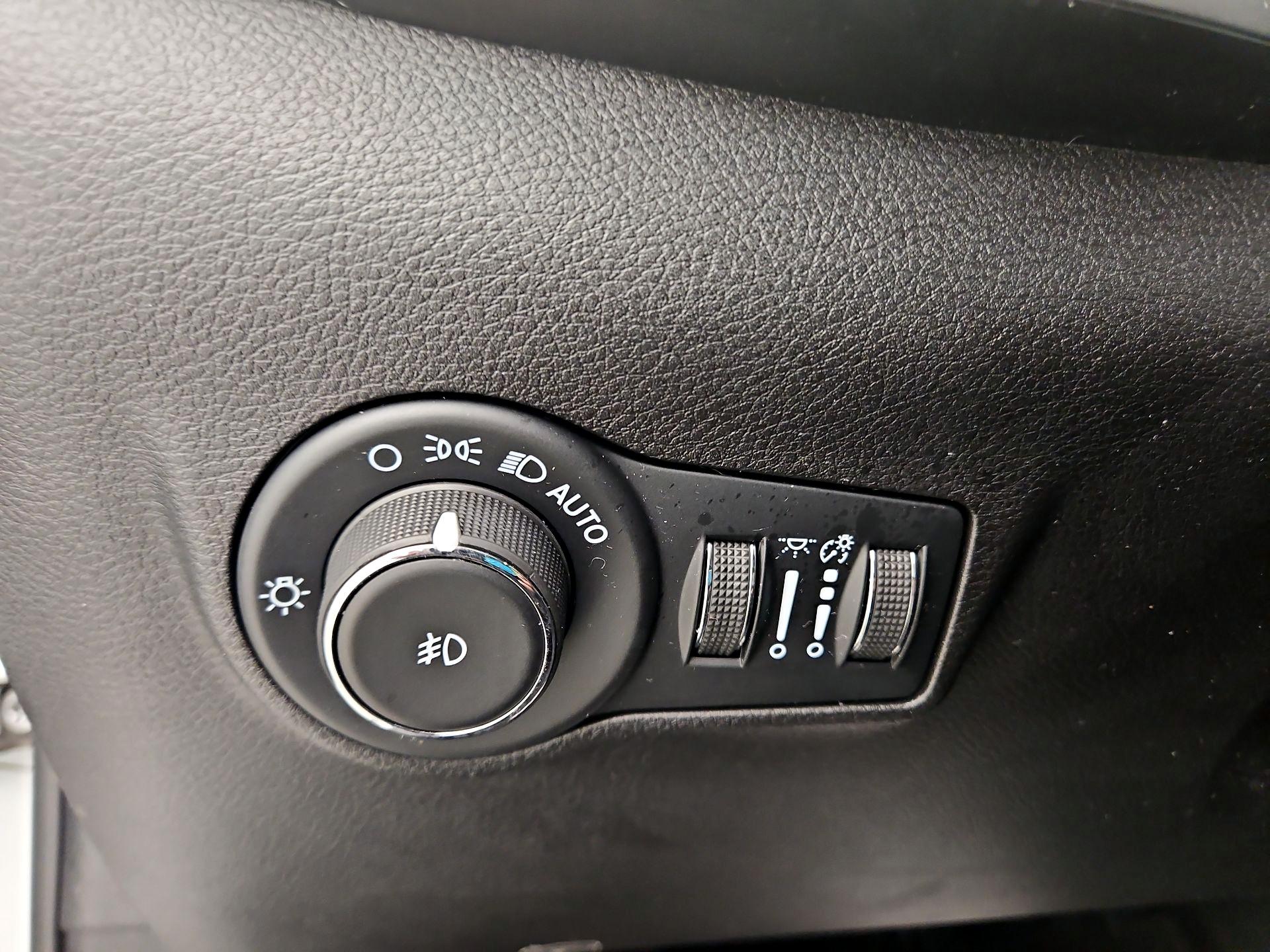 Thumbnail: 2024 Jeep Compass - 13