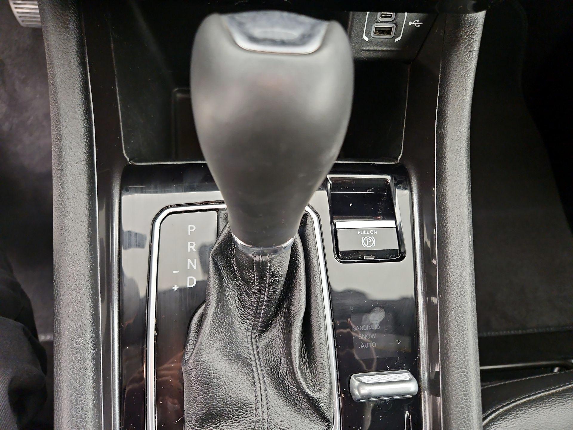 Thumbnail: 2024 Jeep Compass - 17