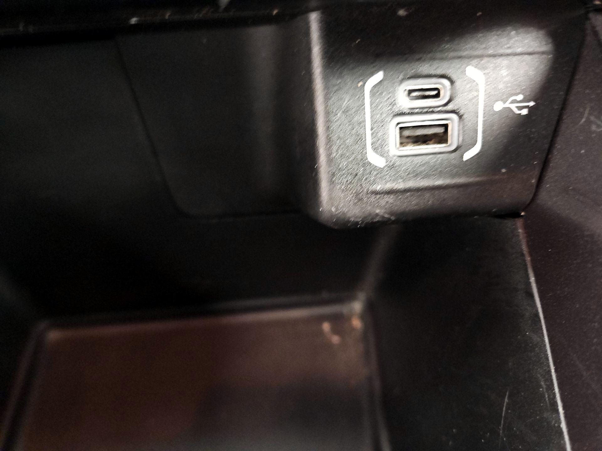 Thumbnail: 2024 Jeep Compass - 18