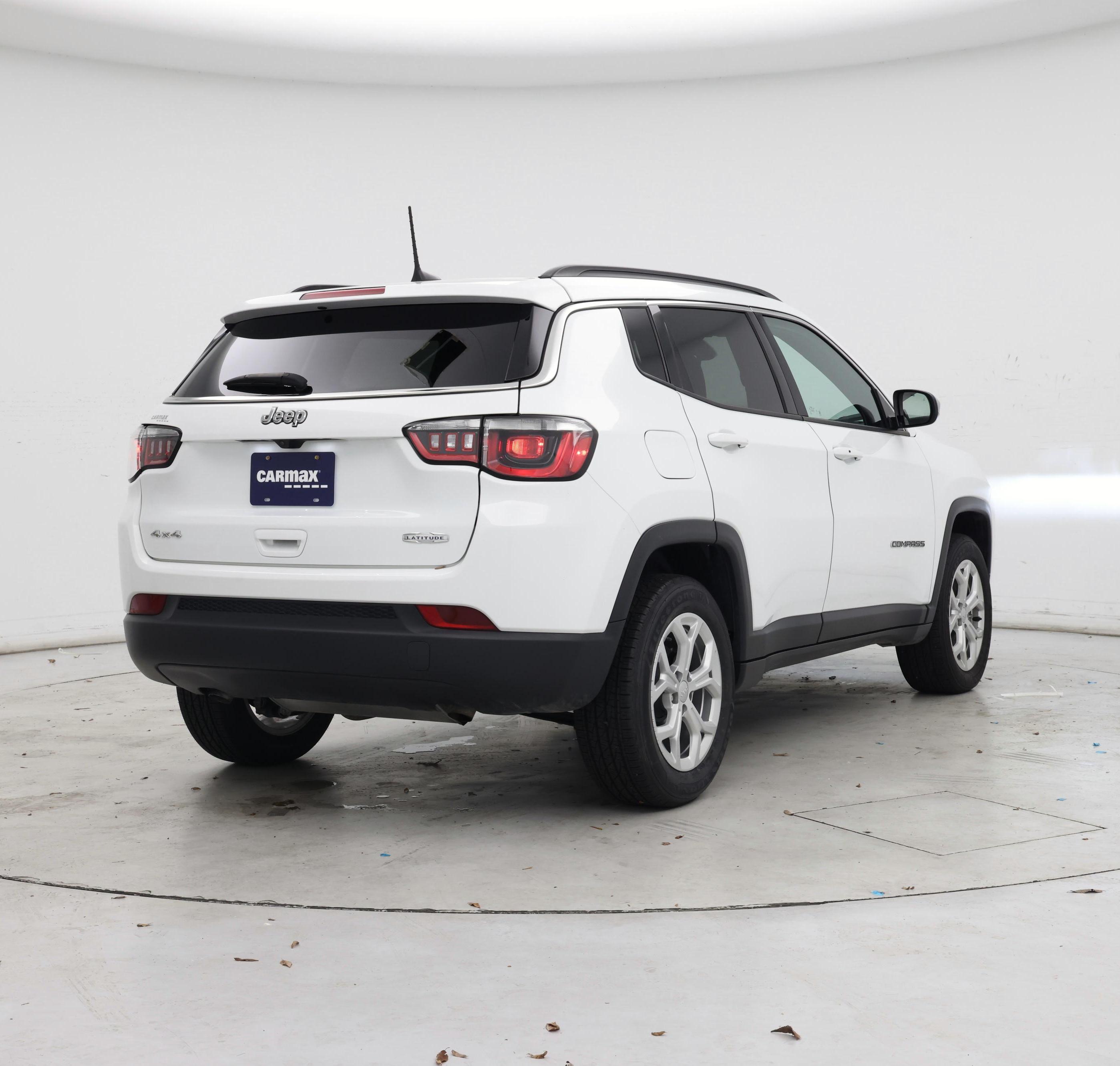 Thumbnail: 2024 Jeep Compass - 8