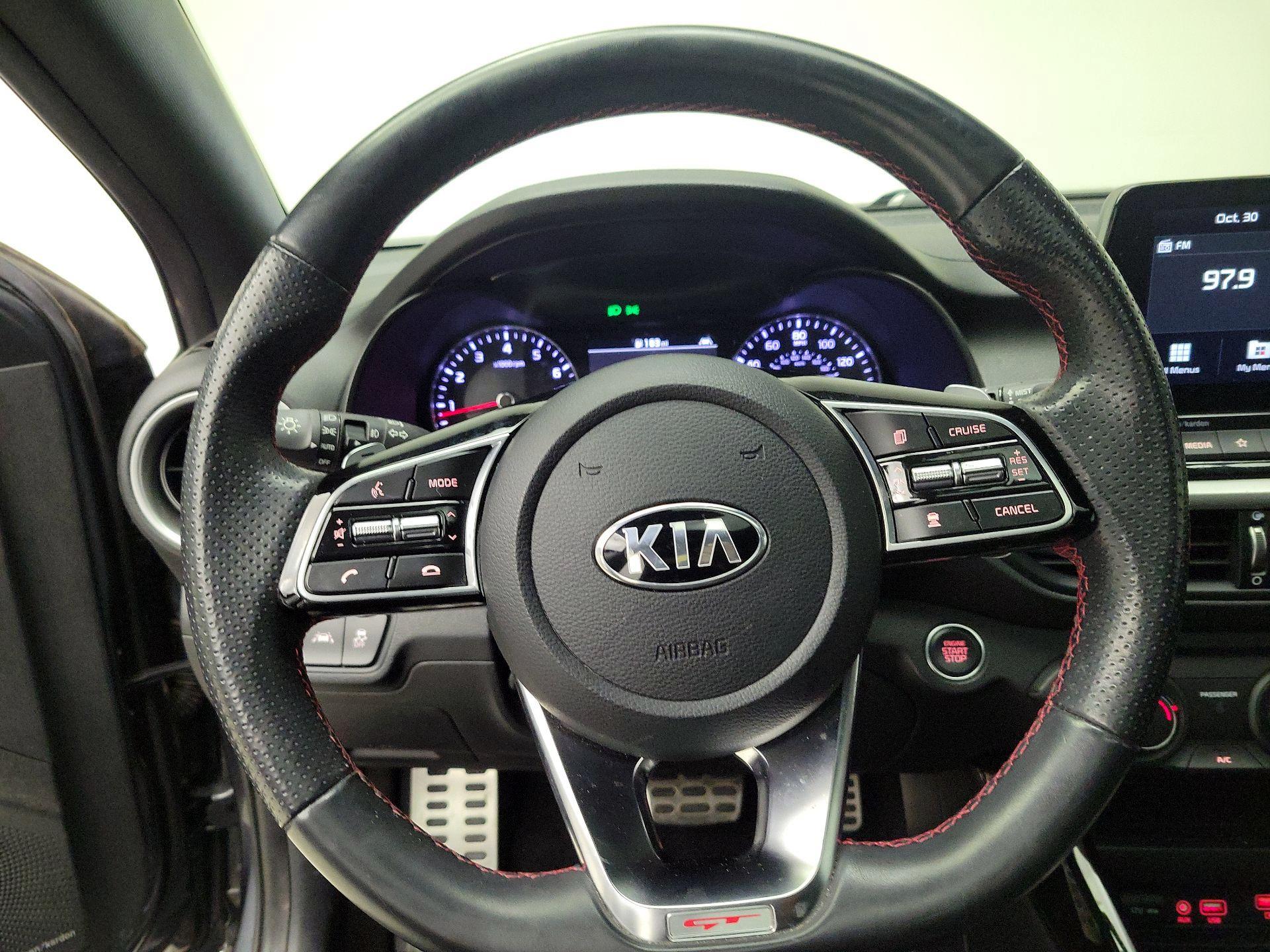 Thumbnail: 2021 Kia Forte - 10