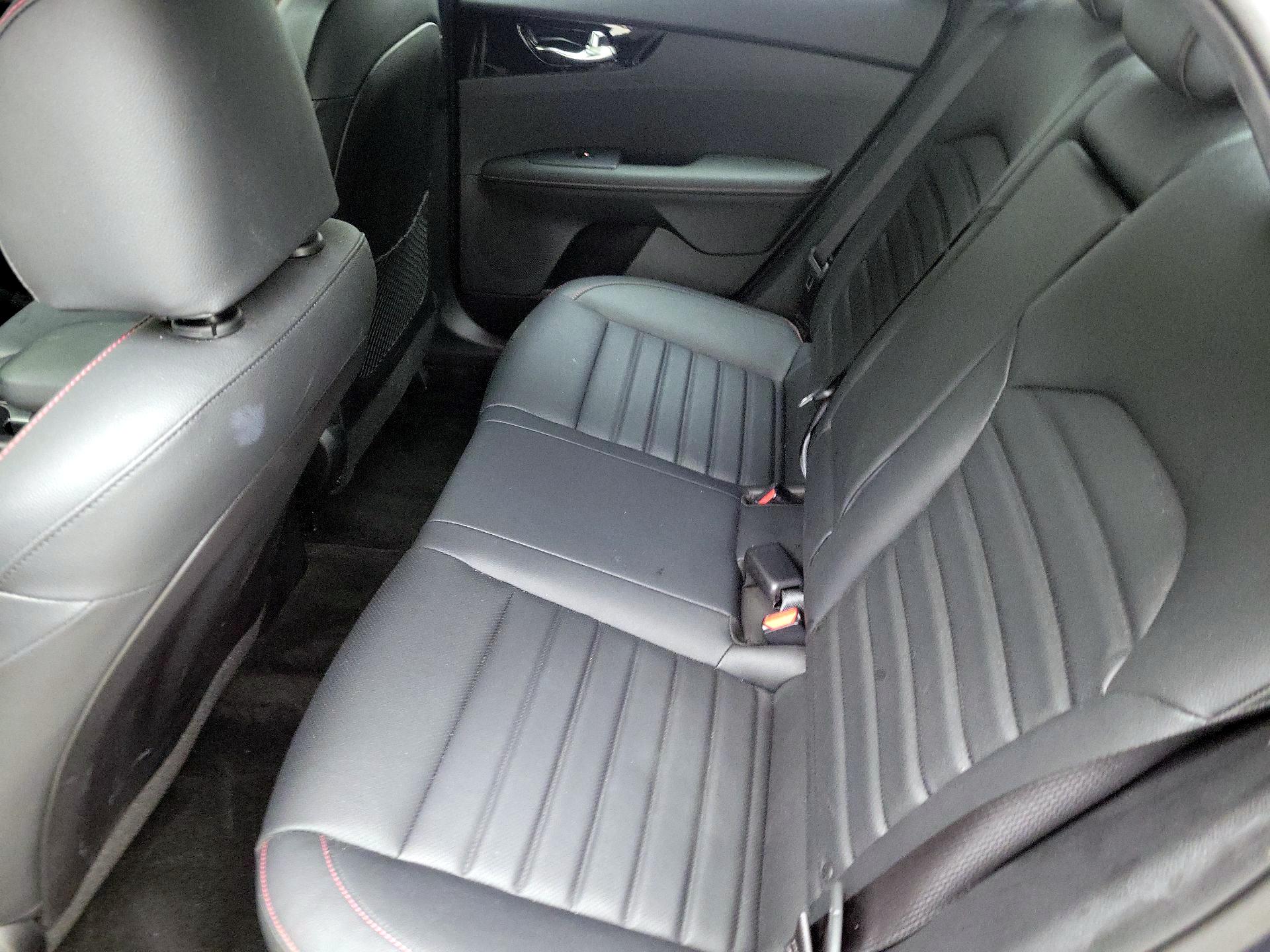 Thumbnail: 2021 Kia Forte - 20