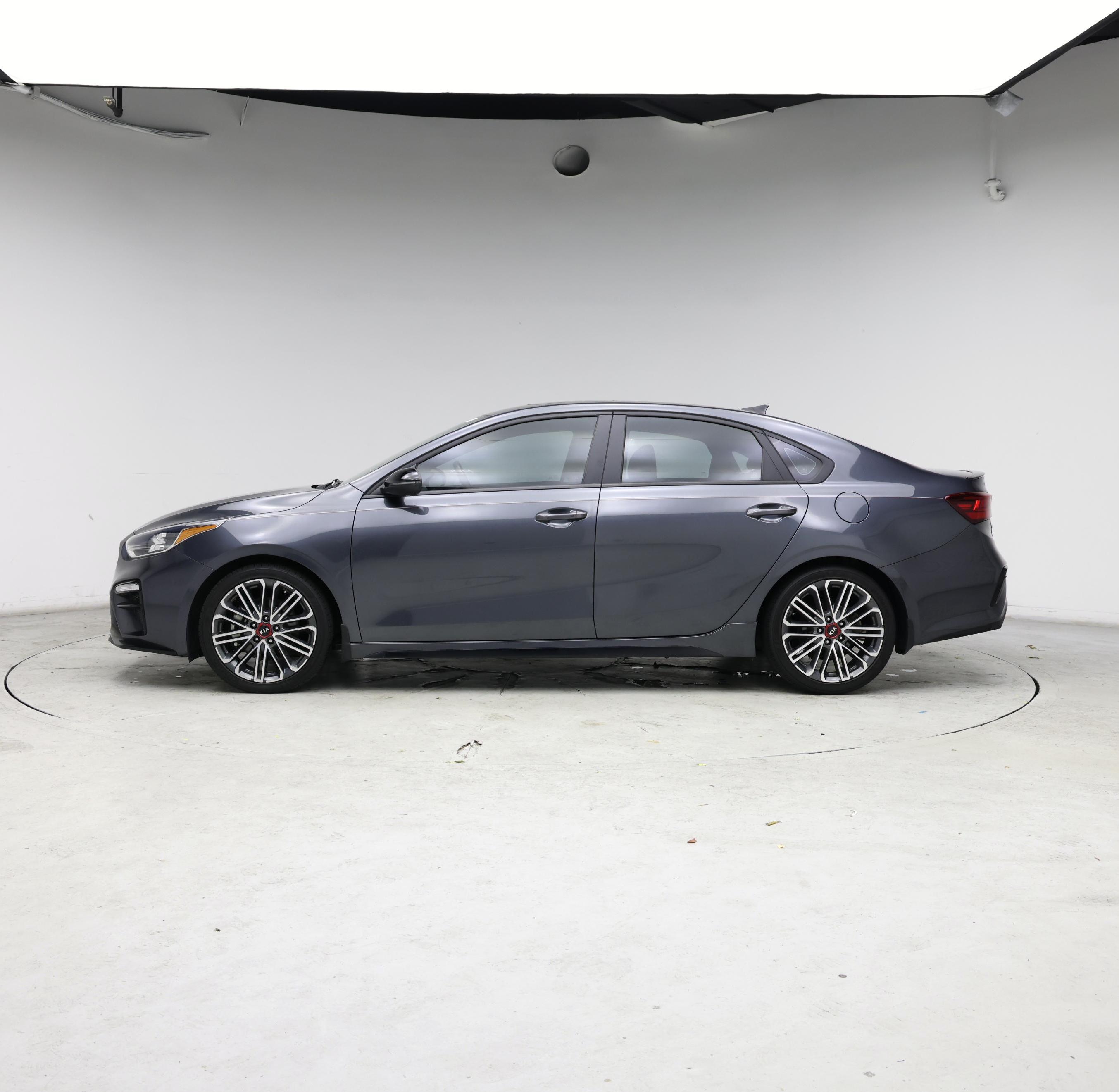 Thumbnail: 2021 Kia Forte - 3