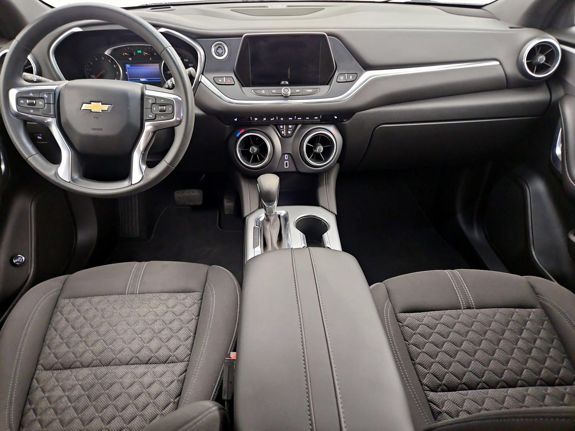 Thumbnail: 2022 Chevrolet Blazer - 9