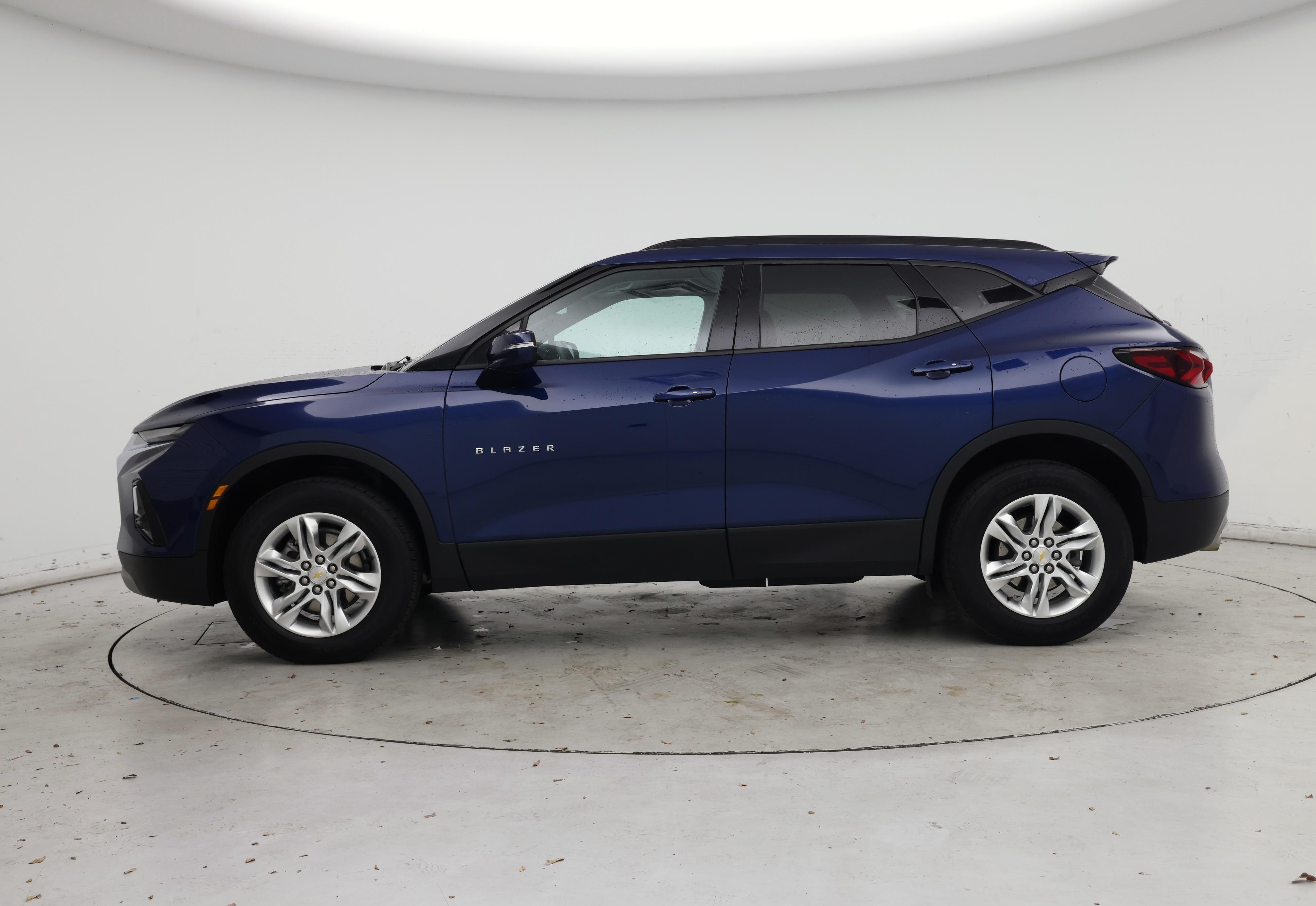 Thumbnail: 2022 Chevrolet Blazer - 3