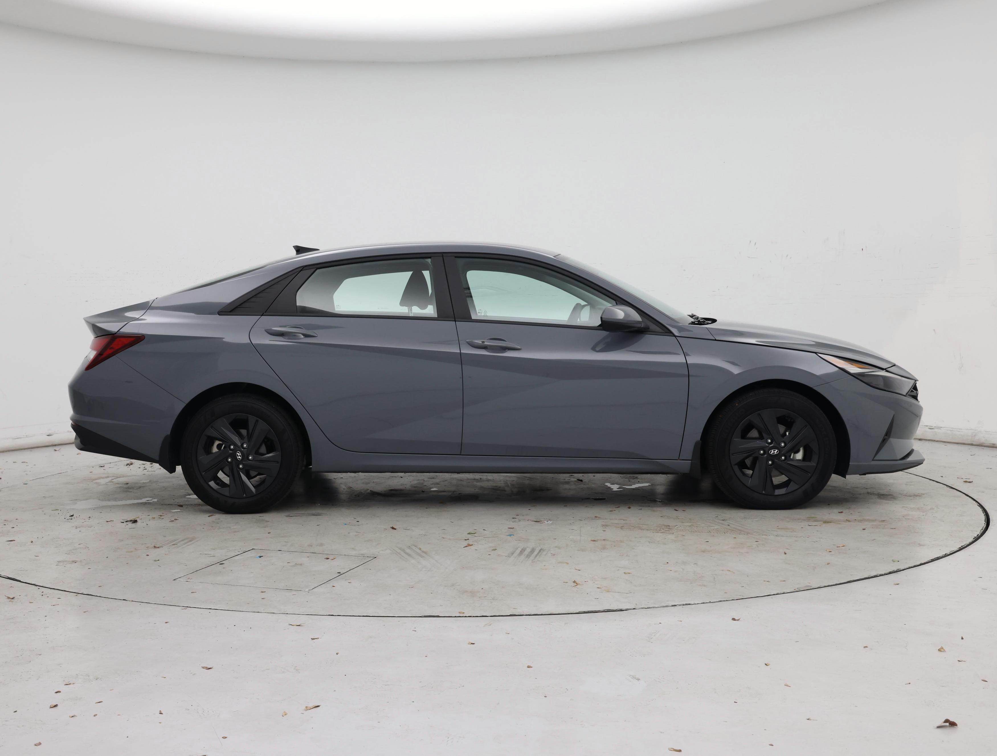 Thumbnail: 2023 Hyundai Elantra - 7