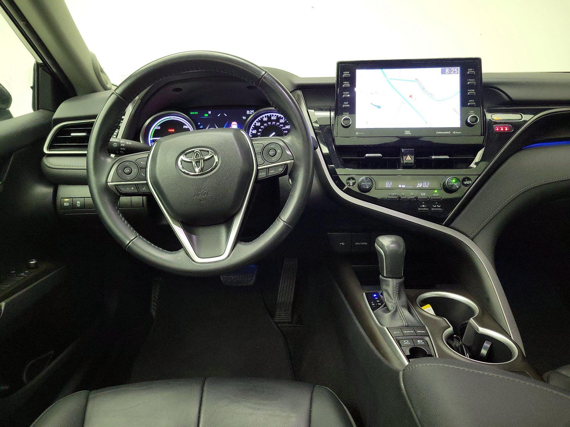 Thumbnail: 2021 Toyota Camry - 10