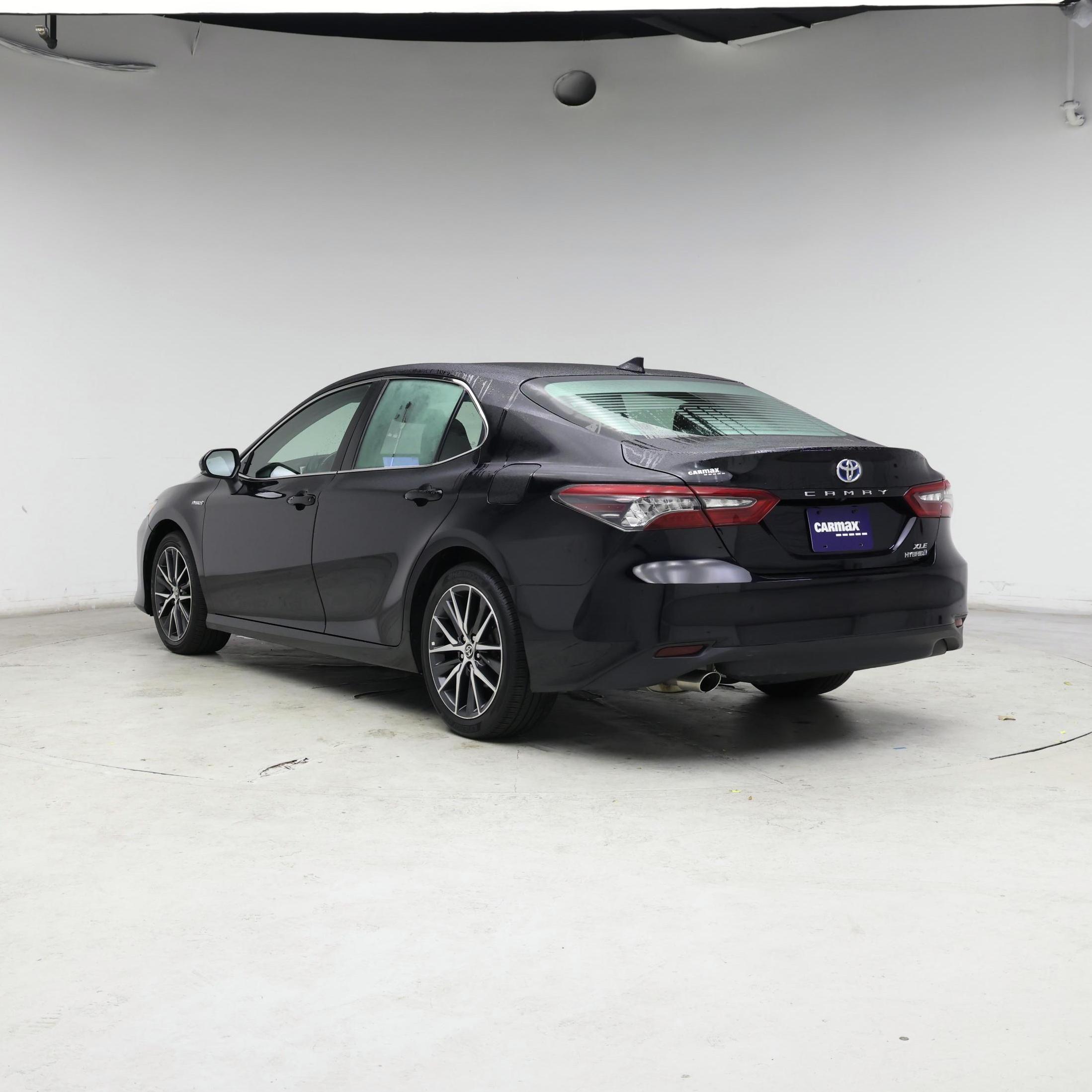 Thumbnail: 2021 Toyota Camry - 2