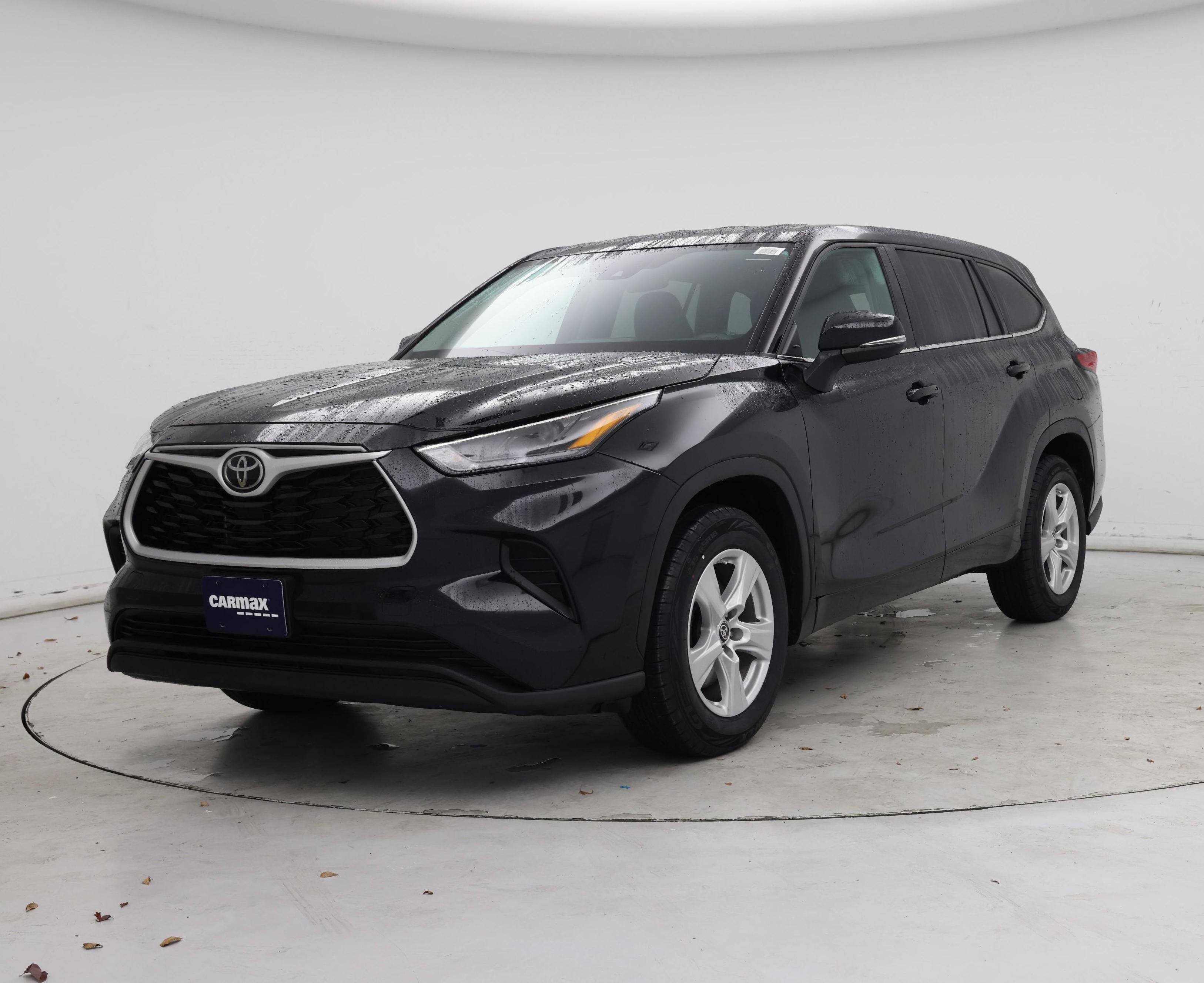 Thumbnail: 2023 Toyota Highlander - 4