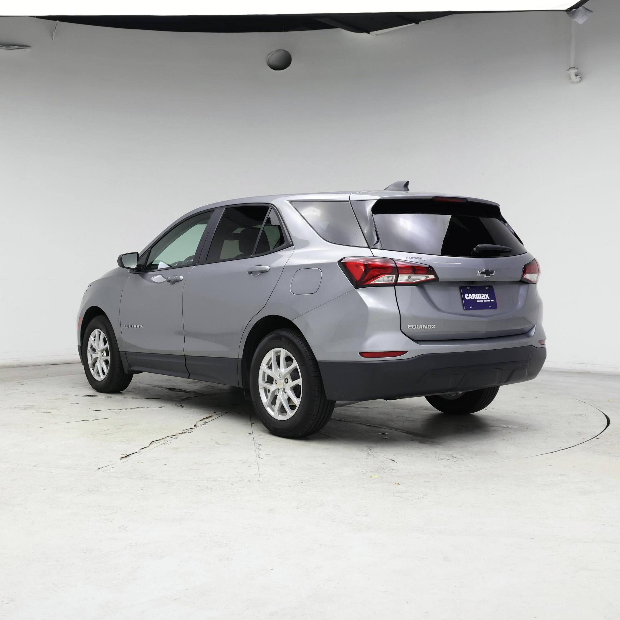 Thumbnail: 2023 Chevrolet Equinox - 2