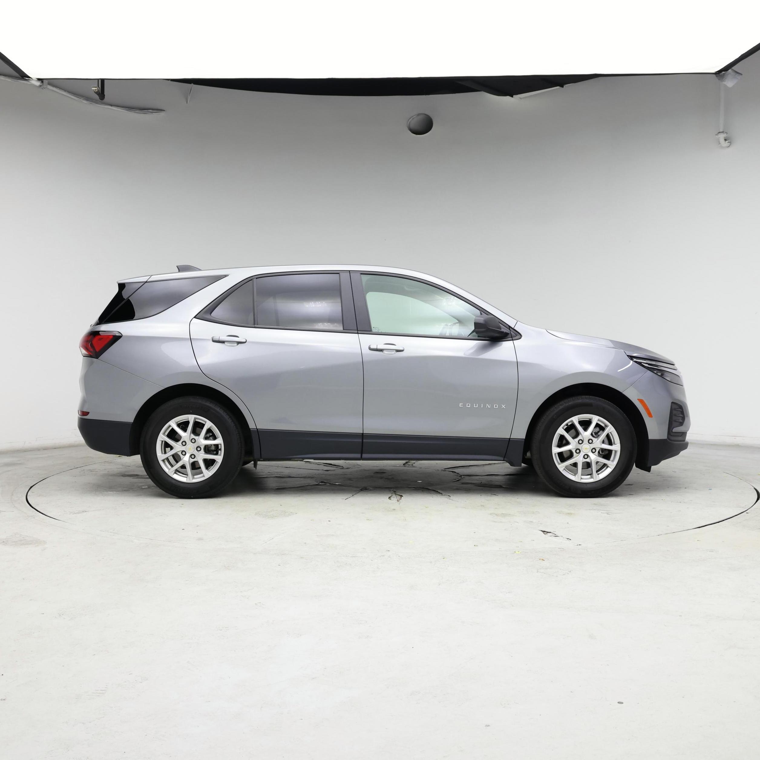 Thumbnail: 2023 Chevrolet Equinox - 7