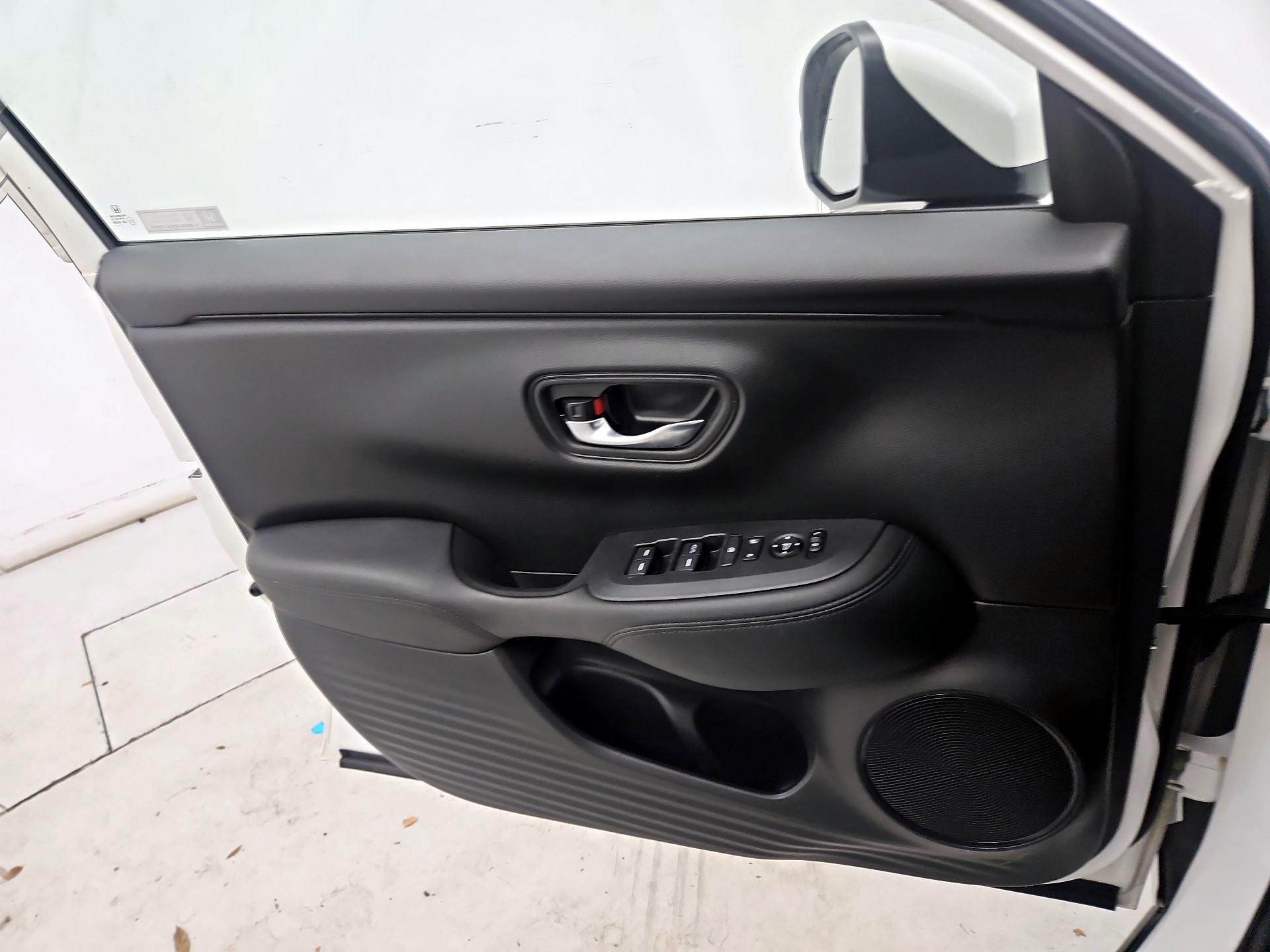 Thumbnail: 2023 Honda HR-V - 12