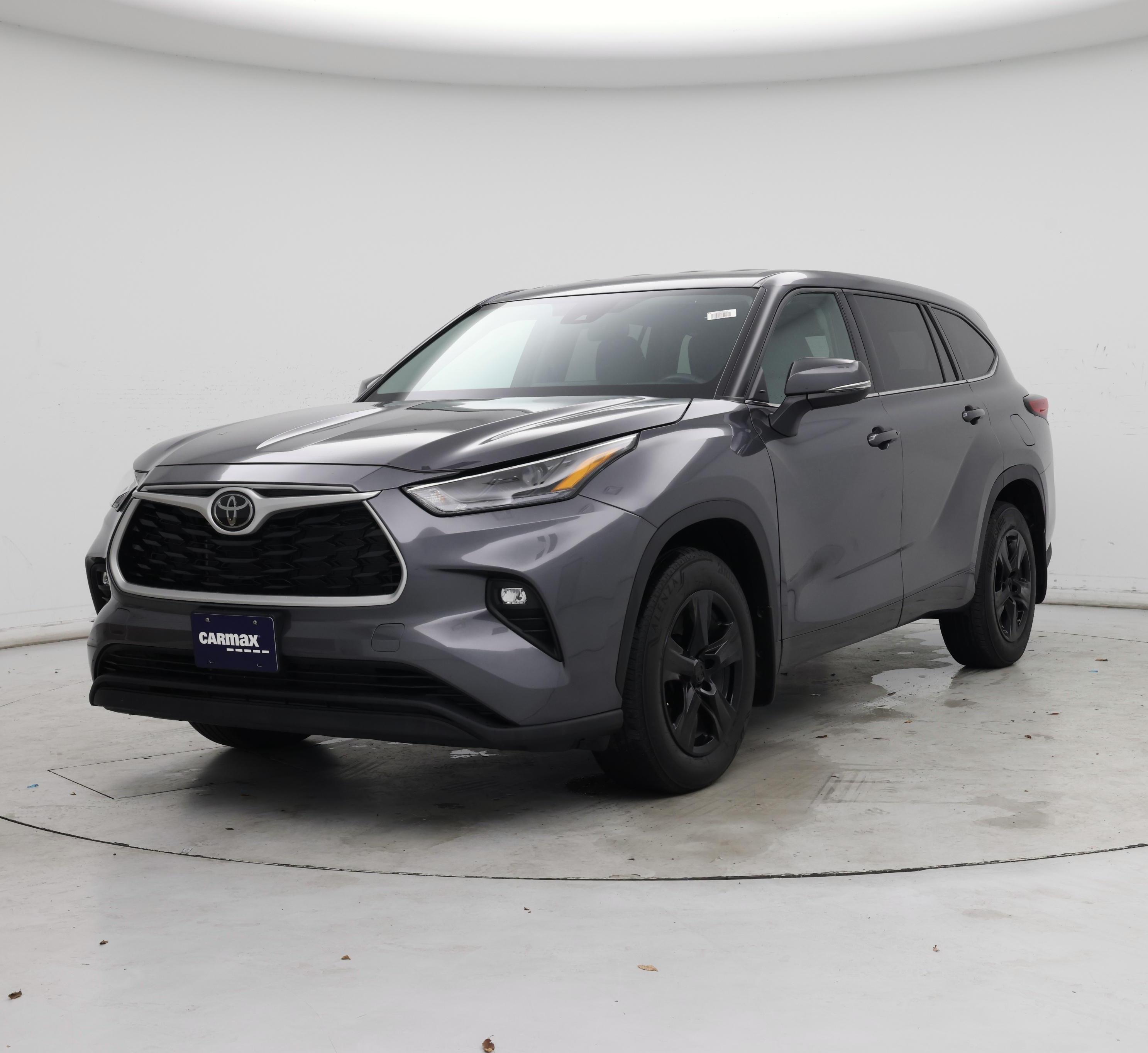 Thumbnail: 2022 Toyota Highlander - 4