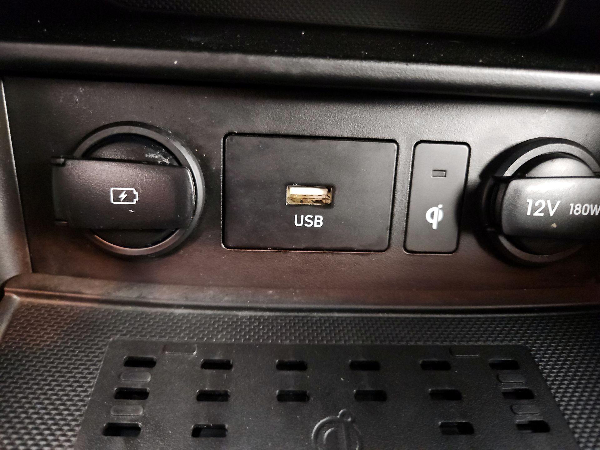 Thumbnail: 2022 Hyundai Kona - 18