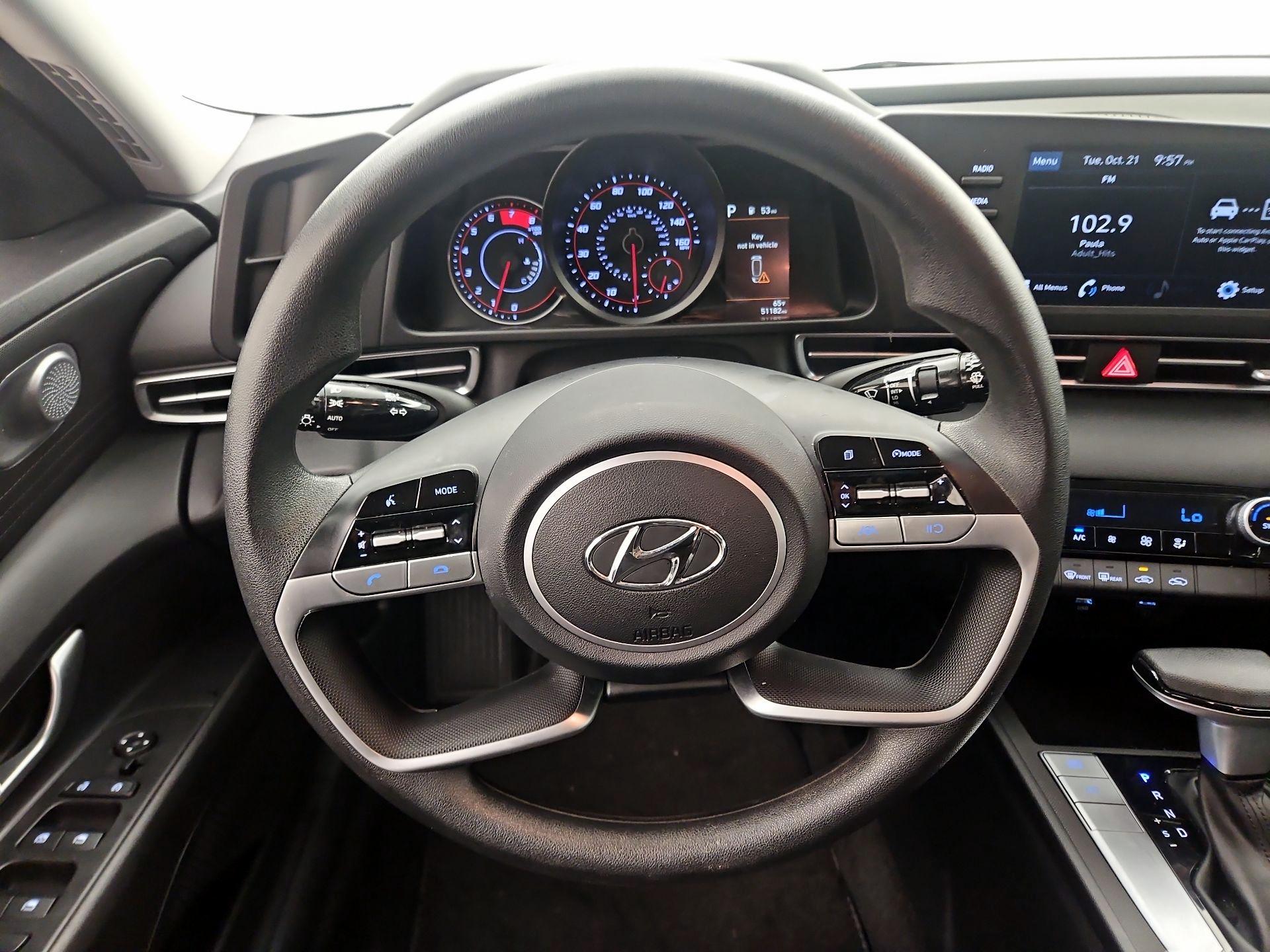 Thumbnail: 2023 Hyundai Elantra - 10