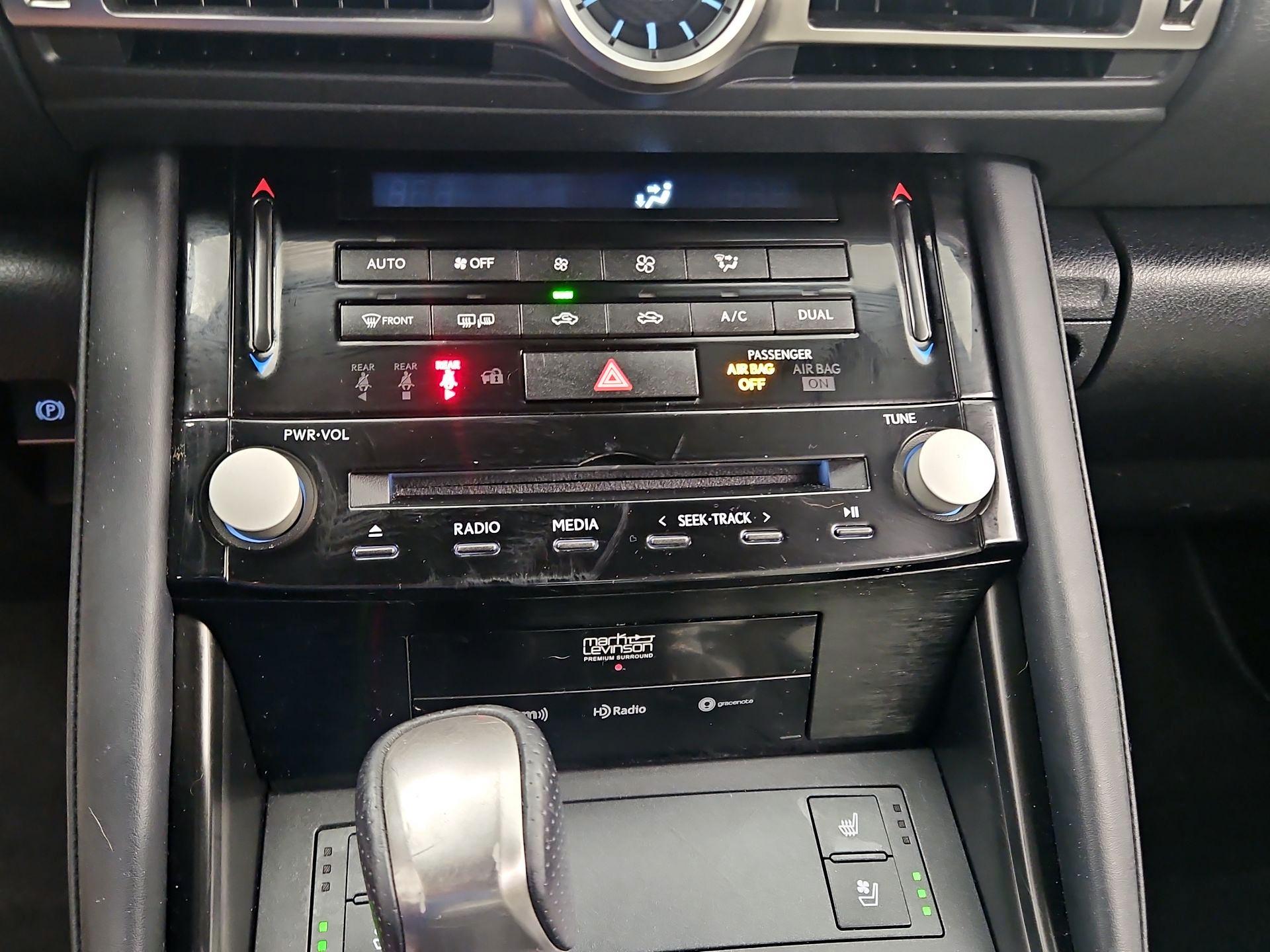 Thumbnail: 2021 Lexus IS - 16