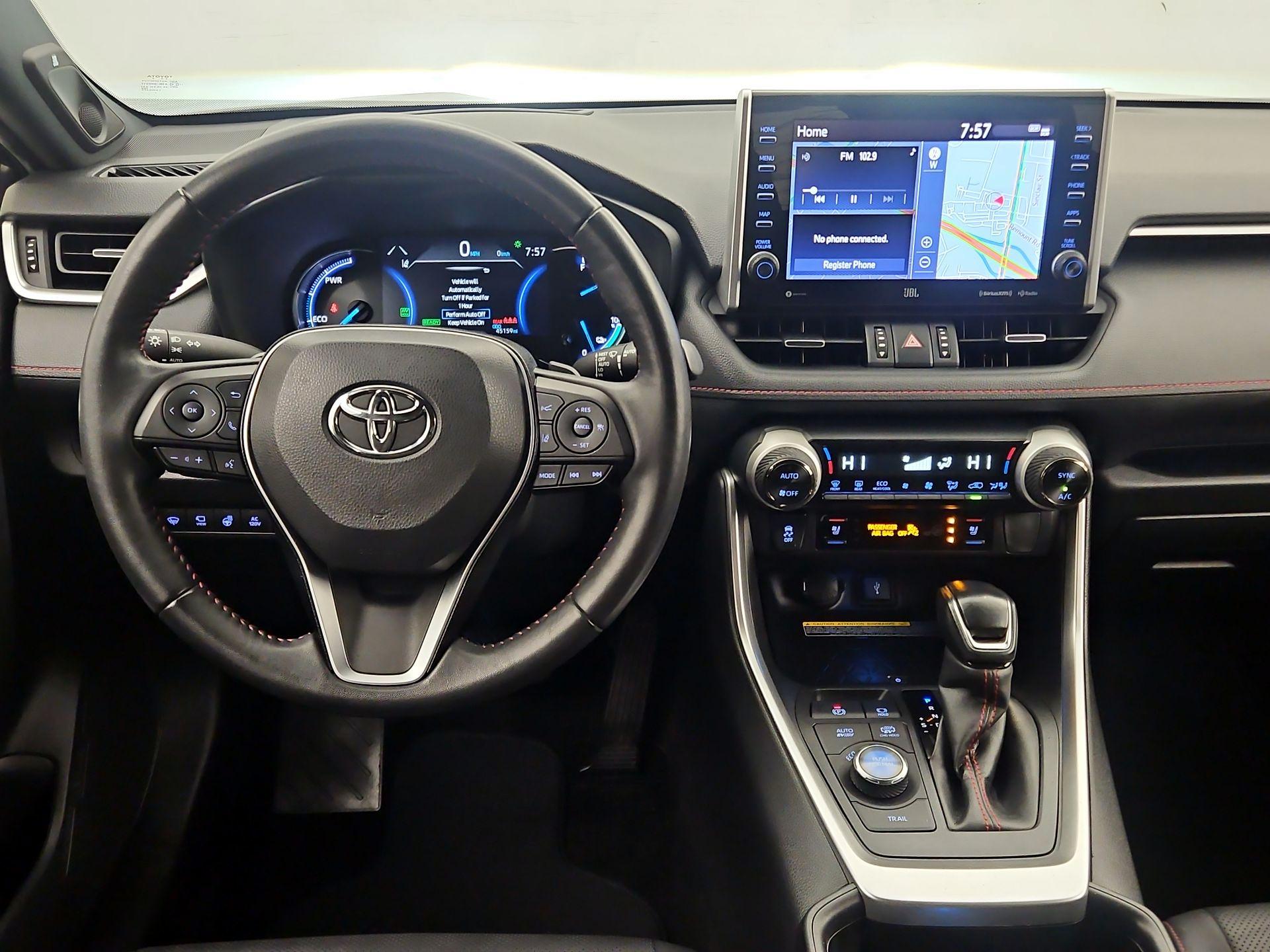 Thumbnail: 2021 Toyota RAV4 - 10