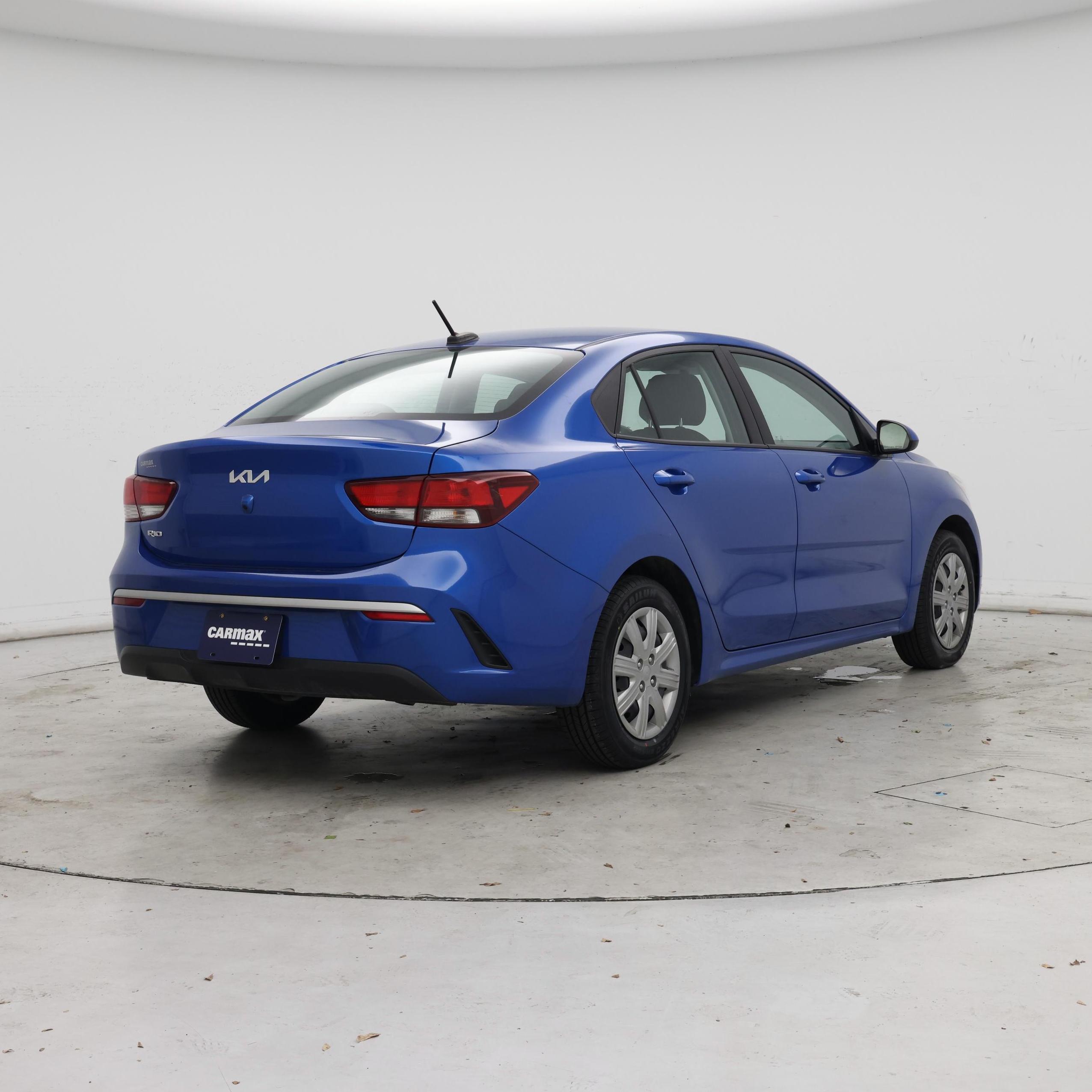 Thumbnail: 2023 Kia Rio - 8