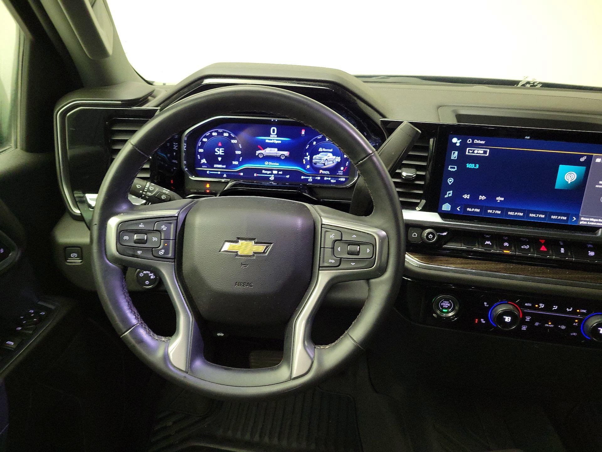 Thumbnail: 2023 Chevrolet Silverado 1500 - 10