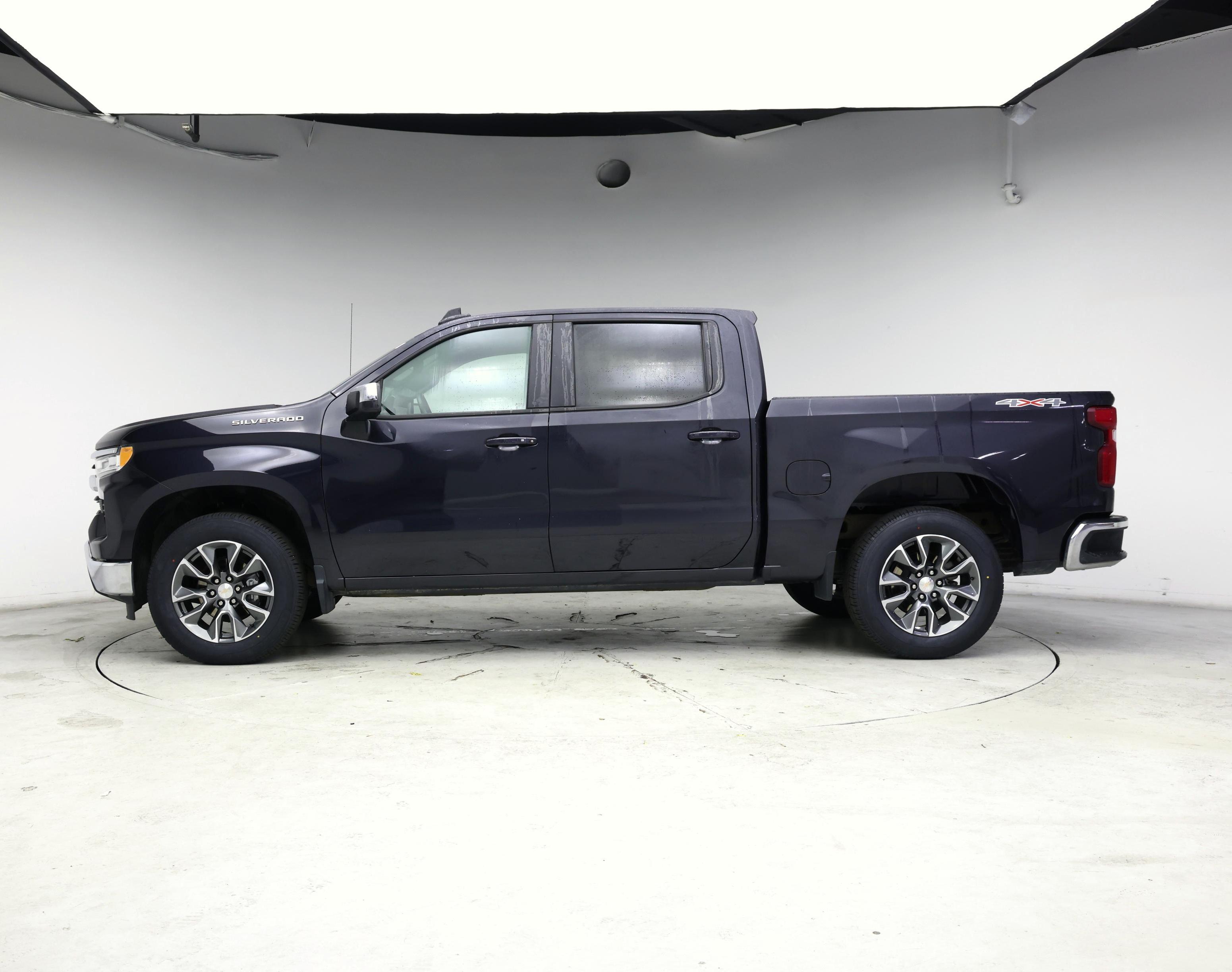 Thumbnail: 2023 Chevrolet Silverado 1500 - 3