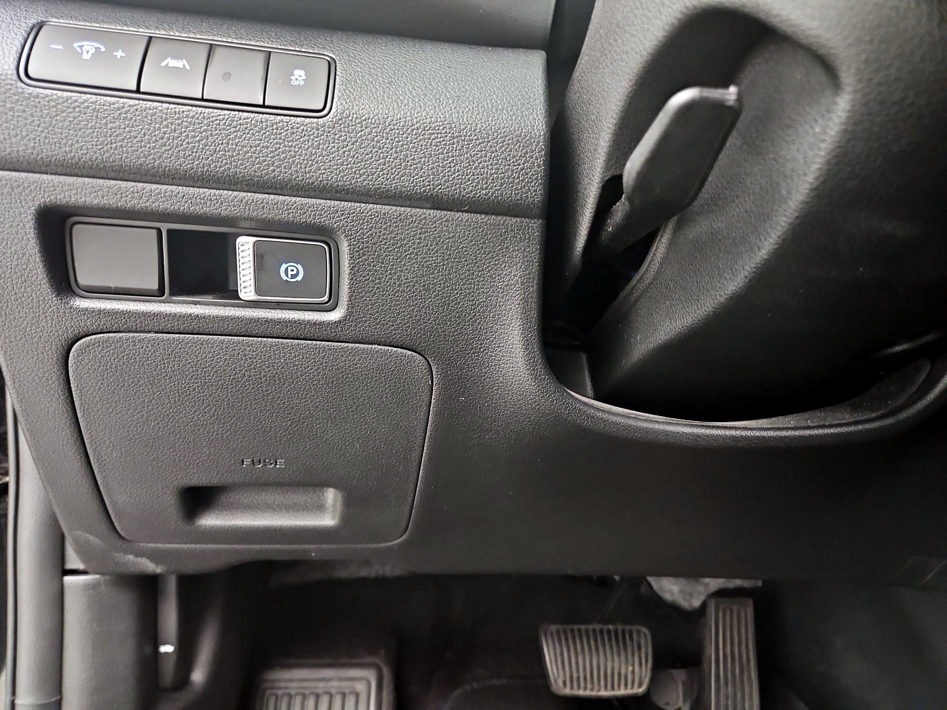 Thumbnail: 2023 Hyundai Santa Fe - 13