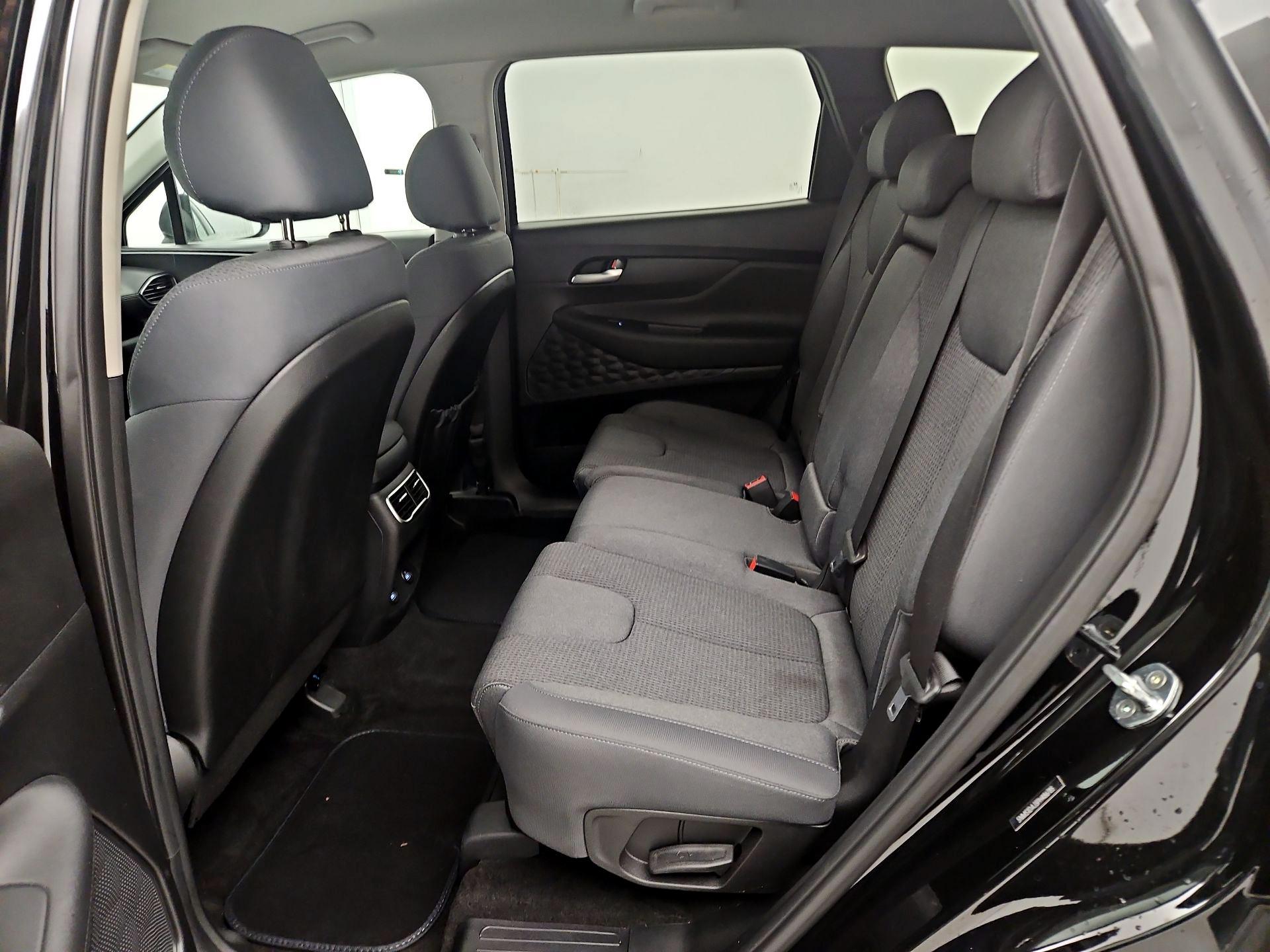 Thumbnail: 2023 Hyundai Santa Fe - 19