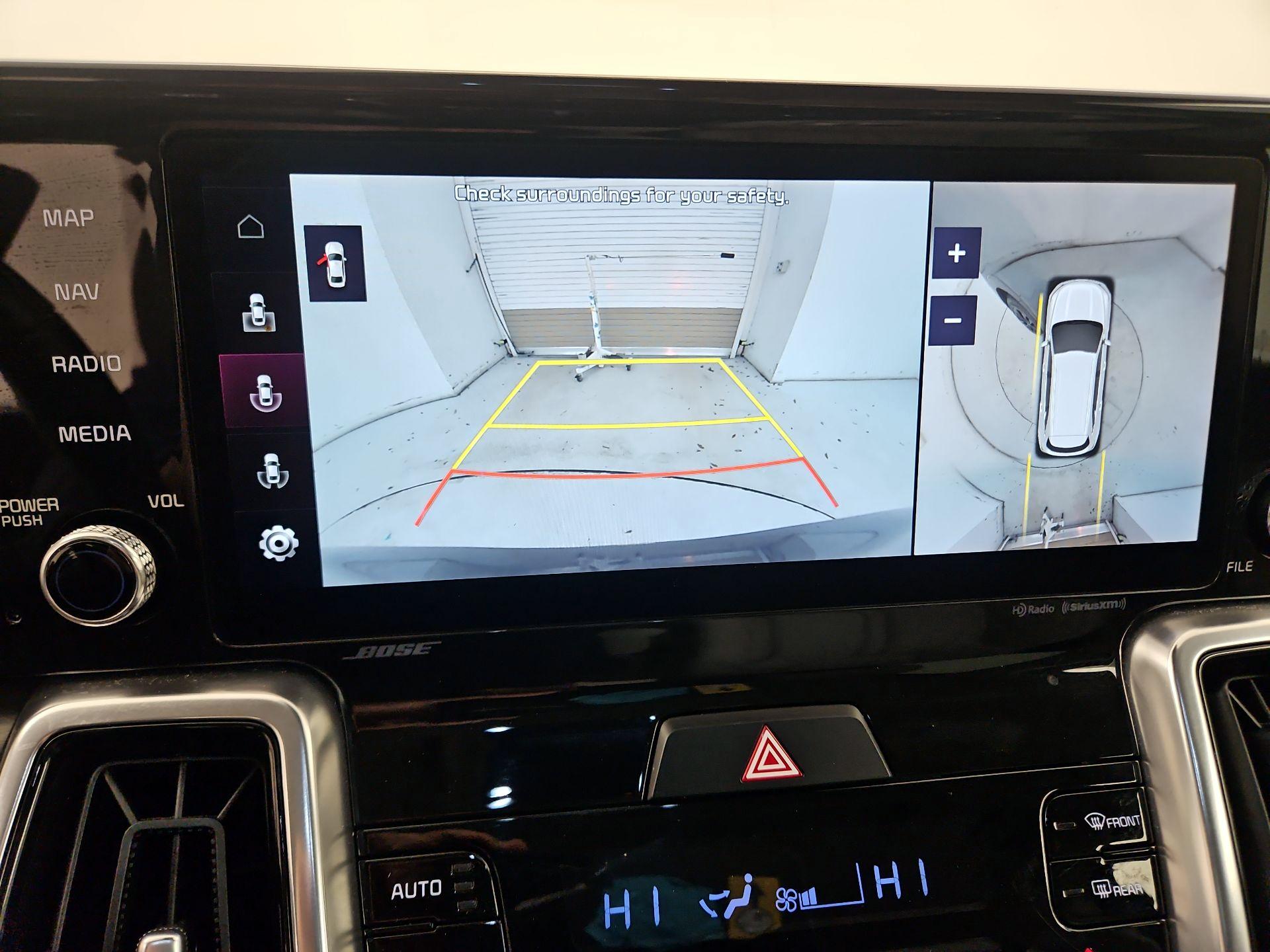 Thumbnail: 2022 Kia Sorento - 15