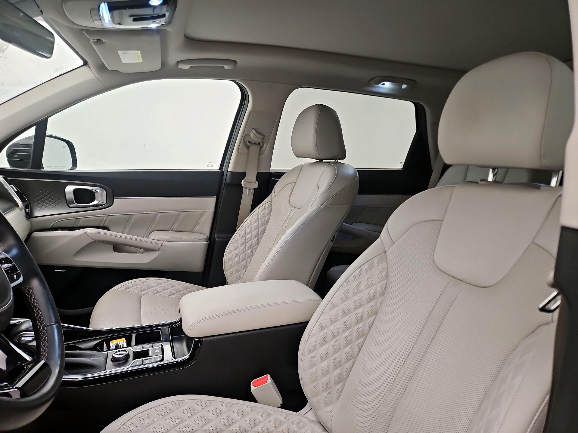 Thumbnail: 2022 Kia Sorento - 20