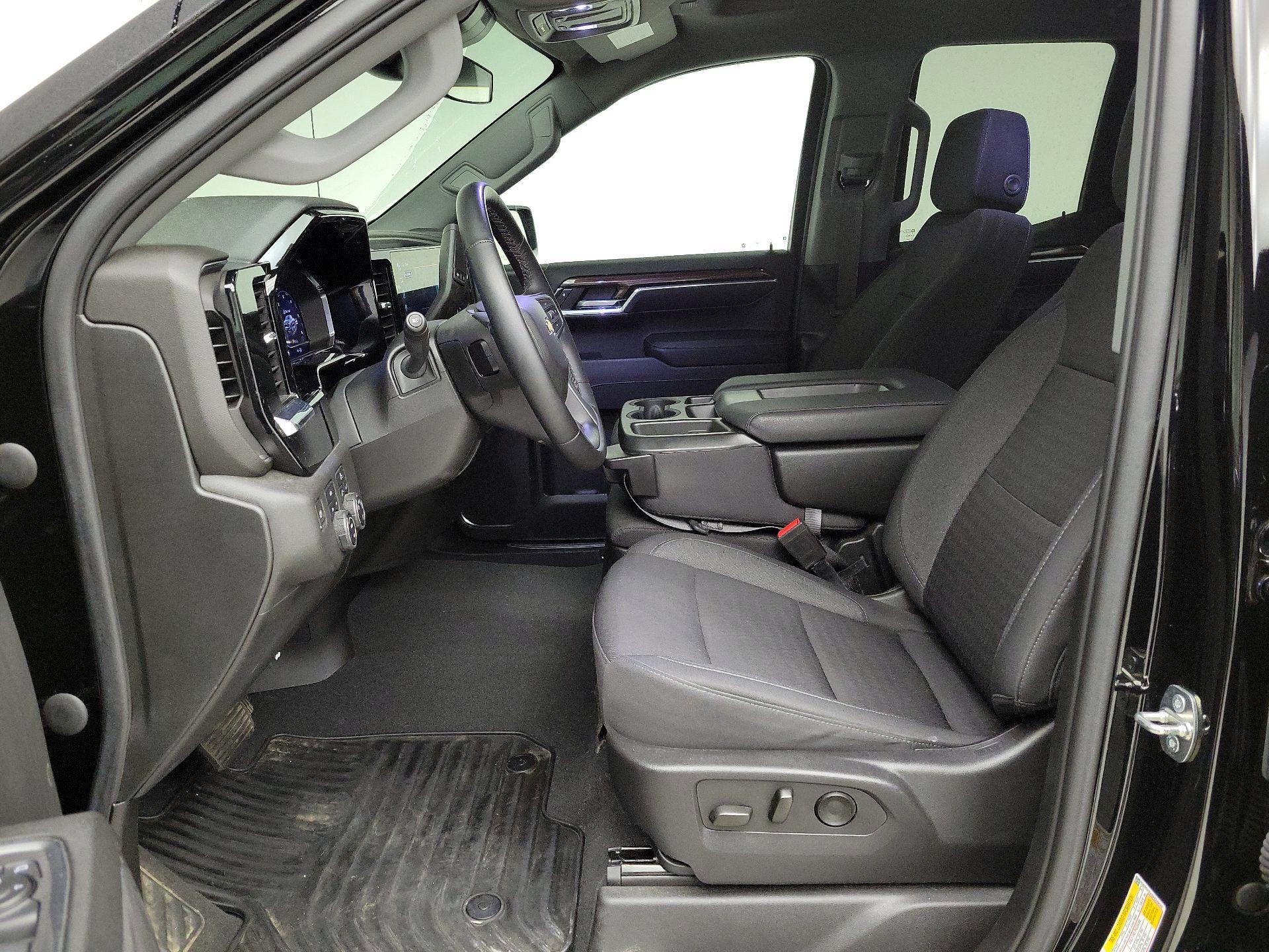 Thumbnail: 2023 Chevrolet Silverado 1500 - 11