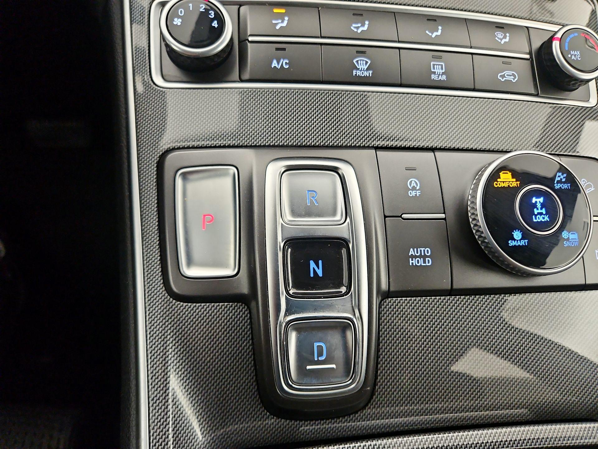 Thumbnail: 2021 Hyundai Santa Fe - 17