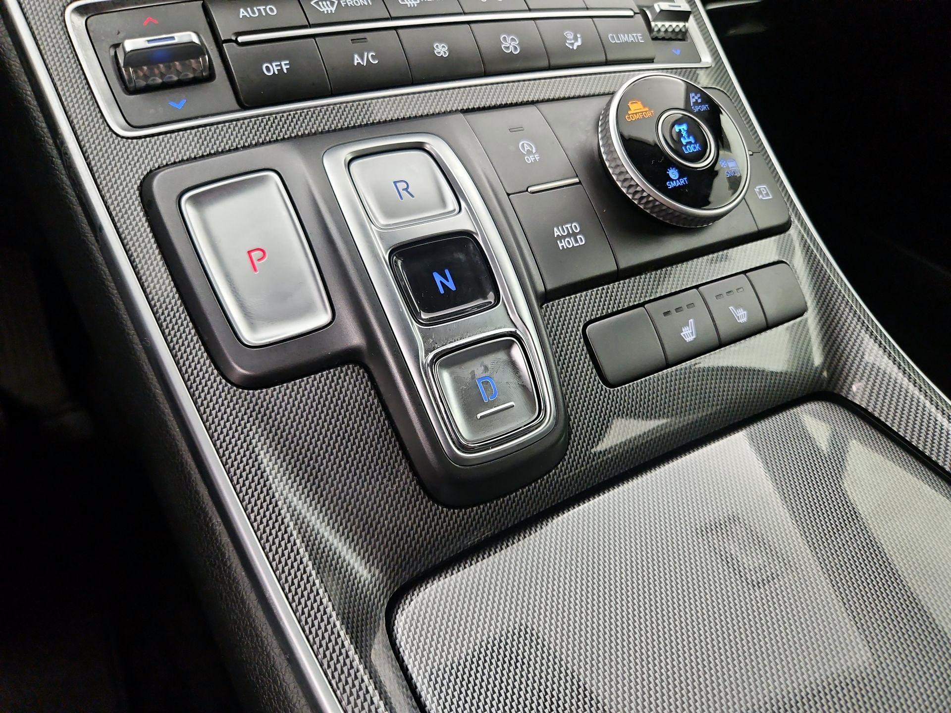 Thumbnail: 2023 Hyundai Santa Fe - 17