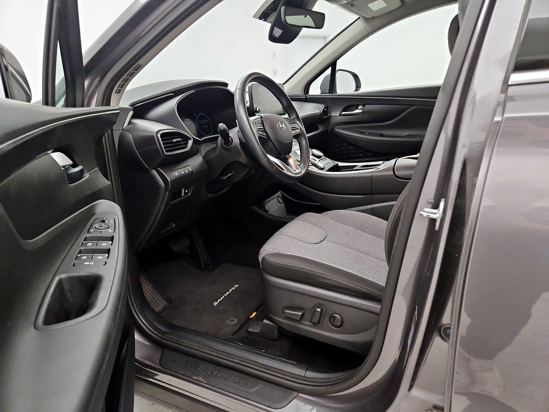 Thumbnail: 2022 Hyundai Santa Fe - 11