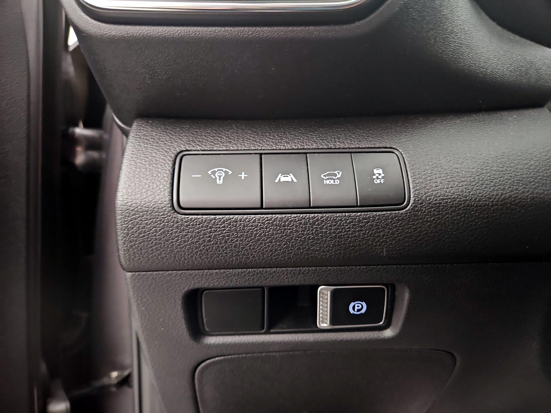 Thumbnail: 2022 Hyundai Santa Fe - 13